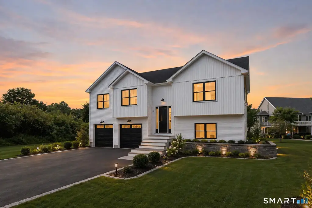 Lot 4 Depot Street, East Windsor