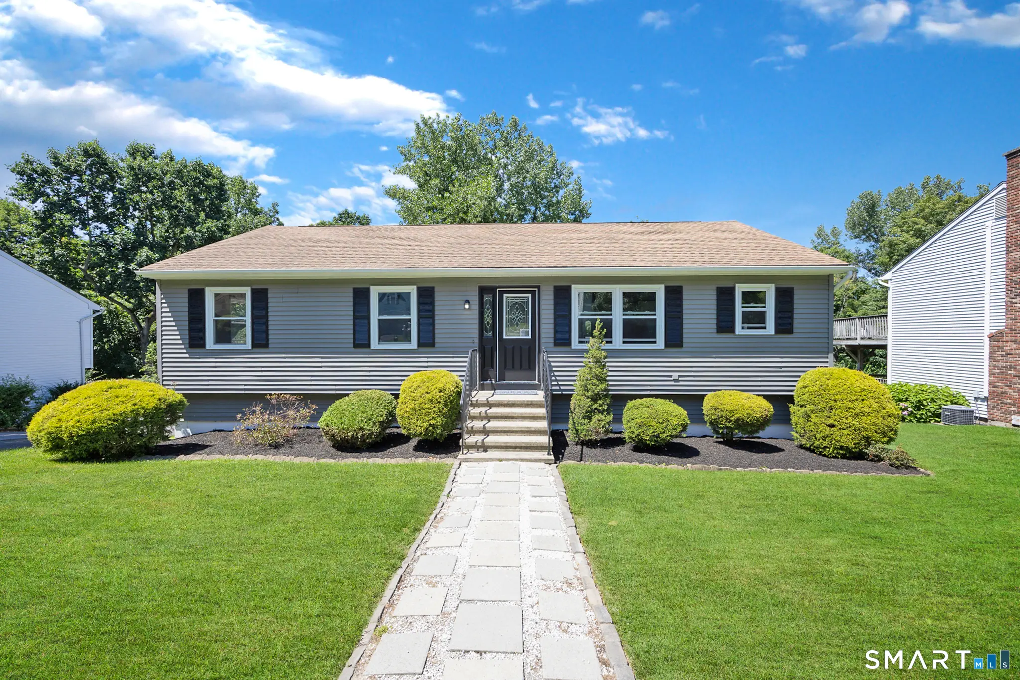 185 Eastside Boulevard, Waterbury