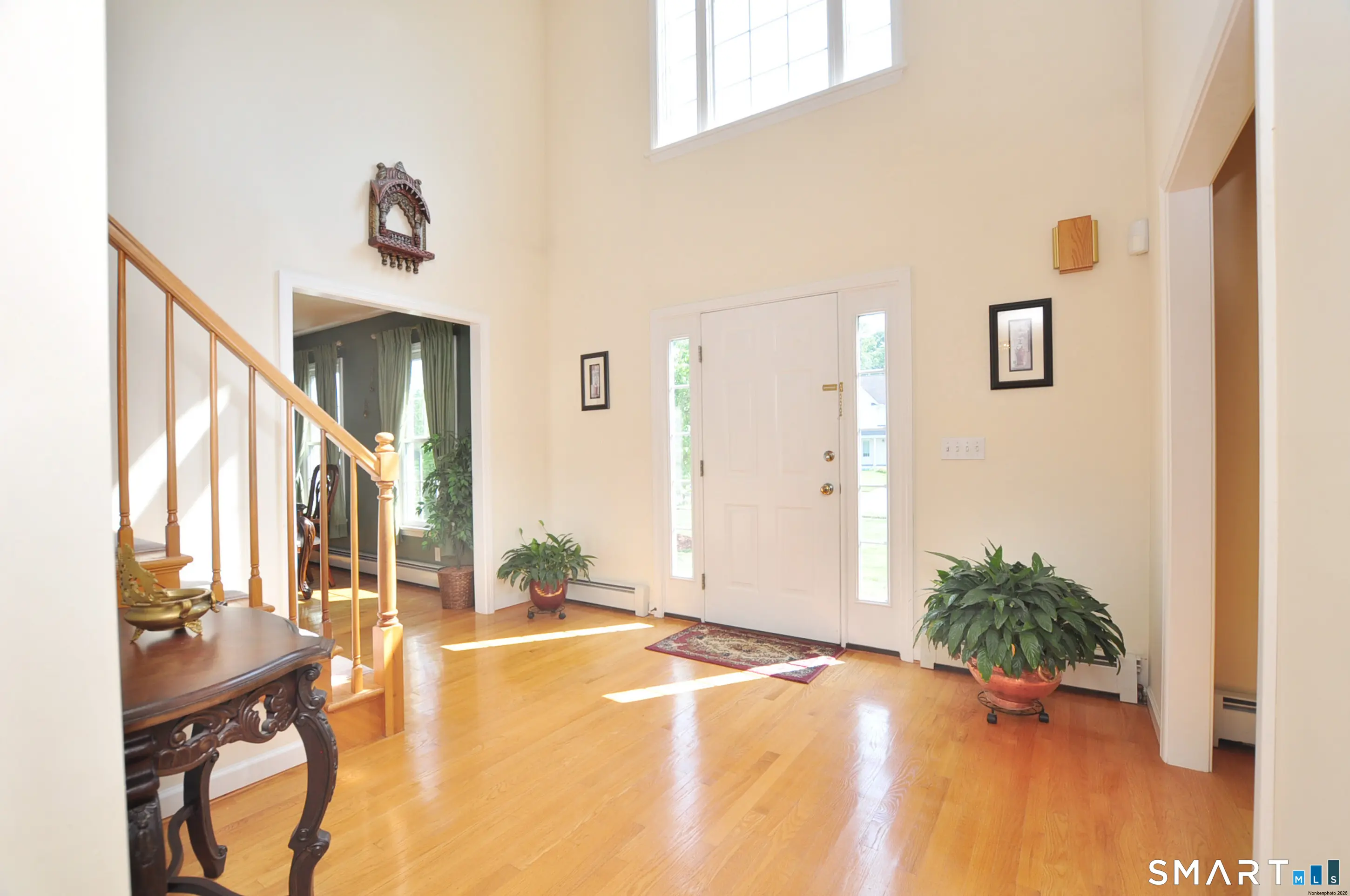 87 Gilbert Lane, South Windsor