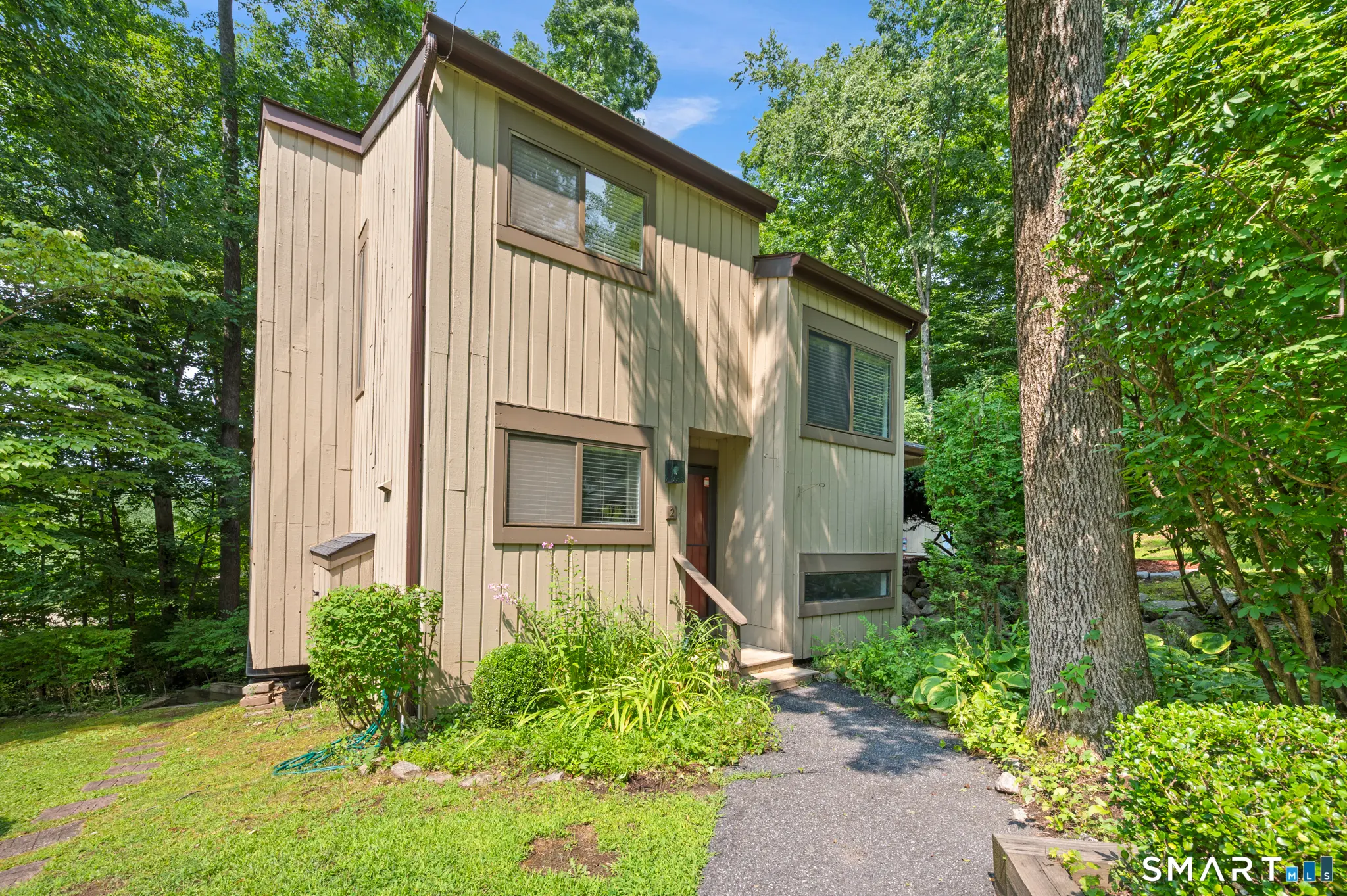 2 Shagbark Lane 2, Woodbury