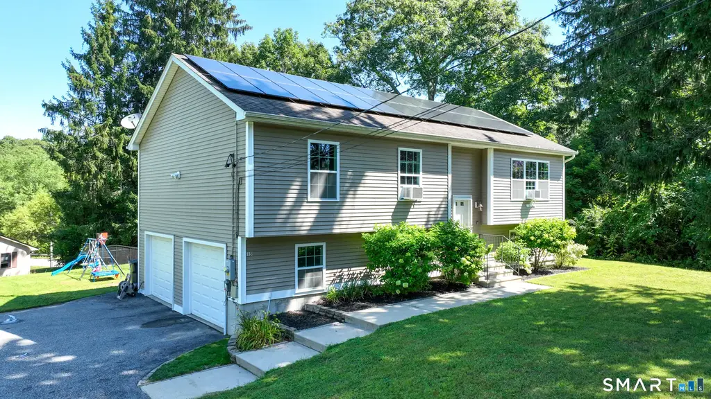 15 Fitch Hill Road, Montville