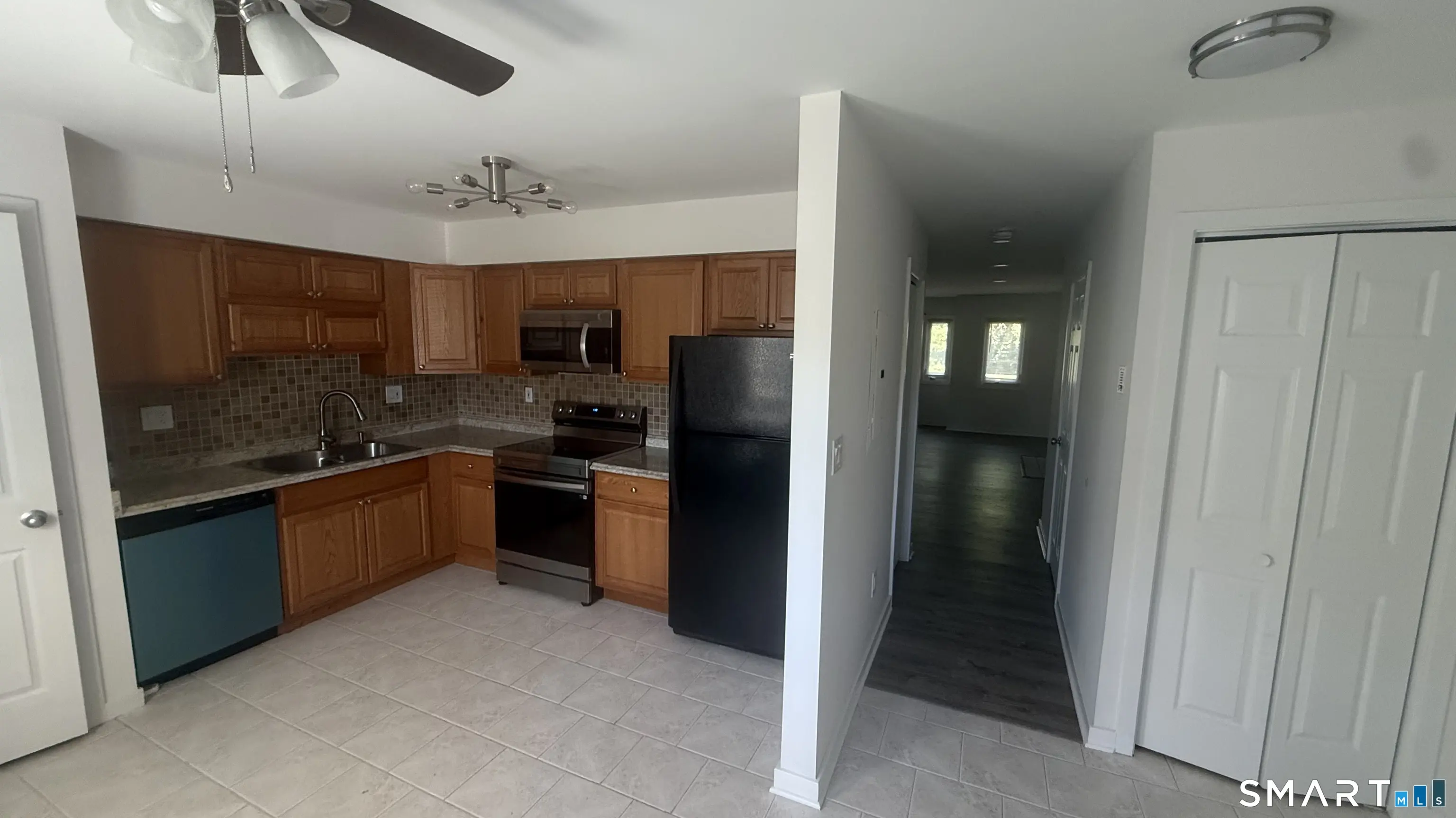 1414 Whitney Avenue A3, Hamden