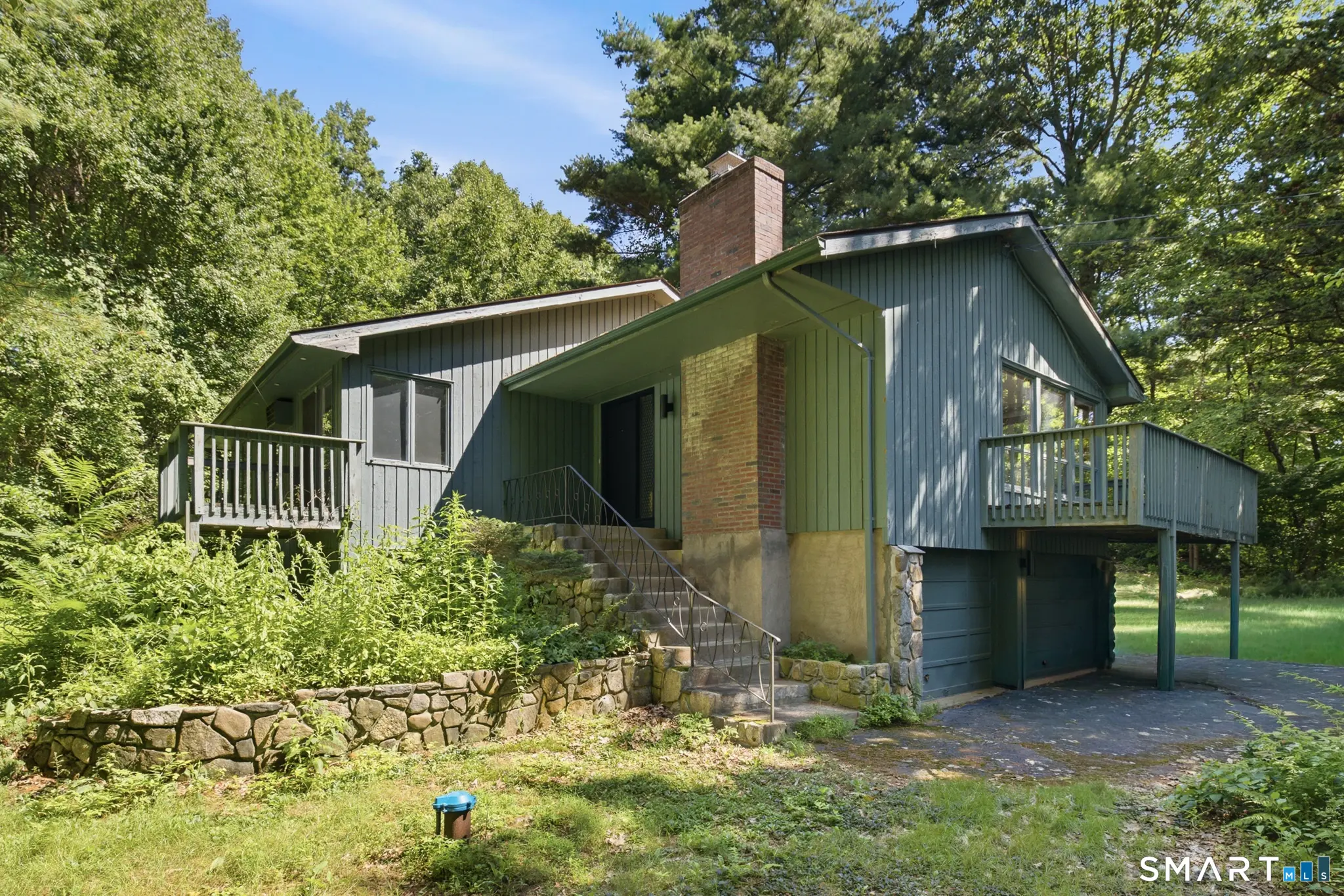 15 Green Hill Drive, Bolton