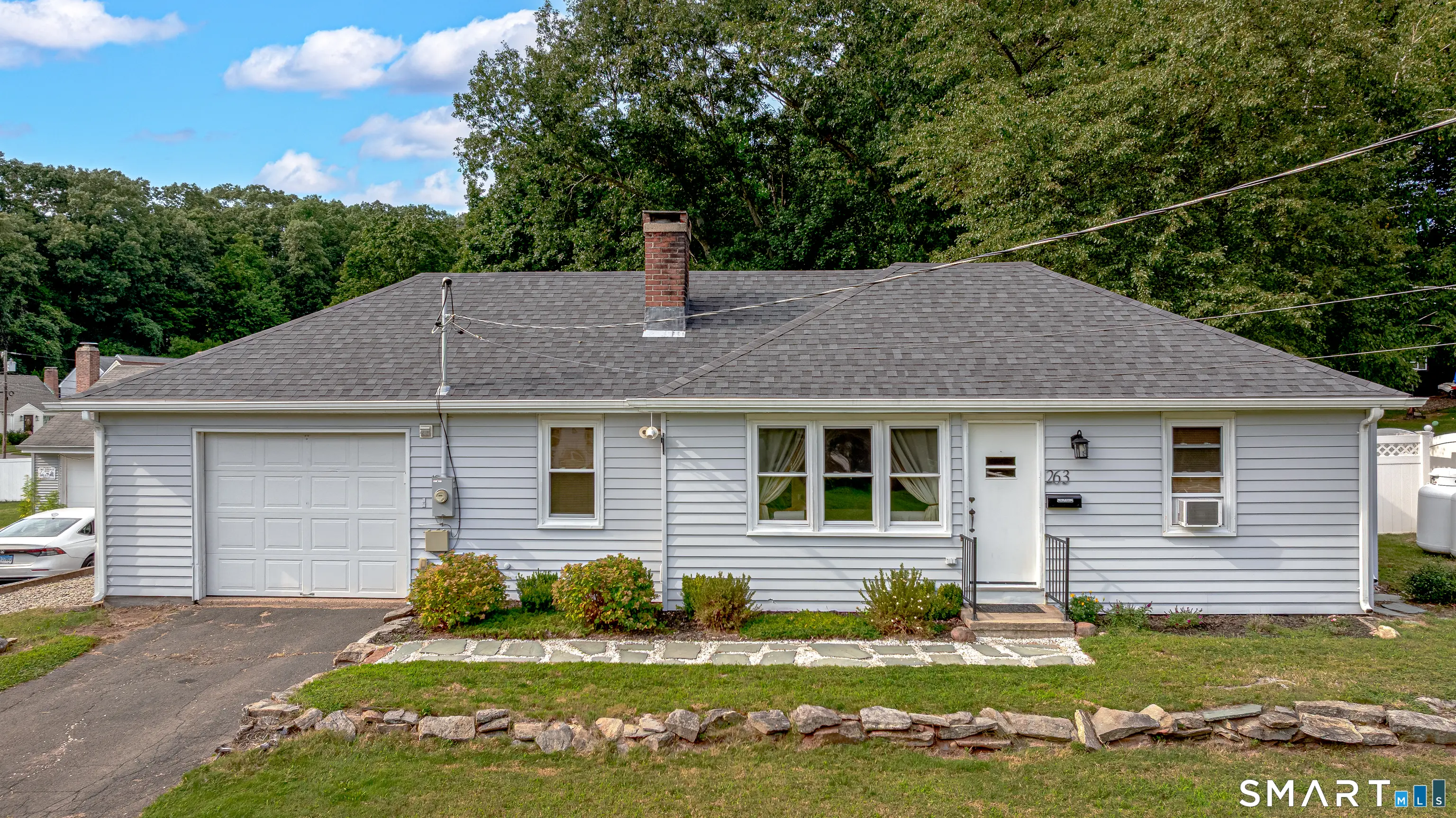 263 Carter Lane, Southington