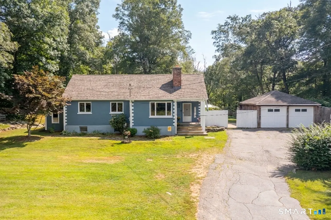 273 Hartford Road, Brooklyn