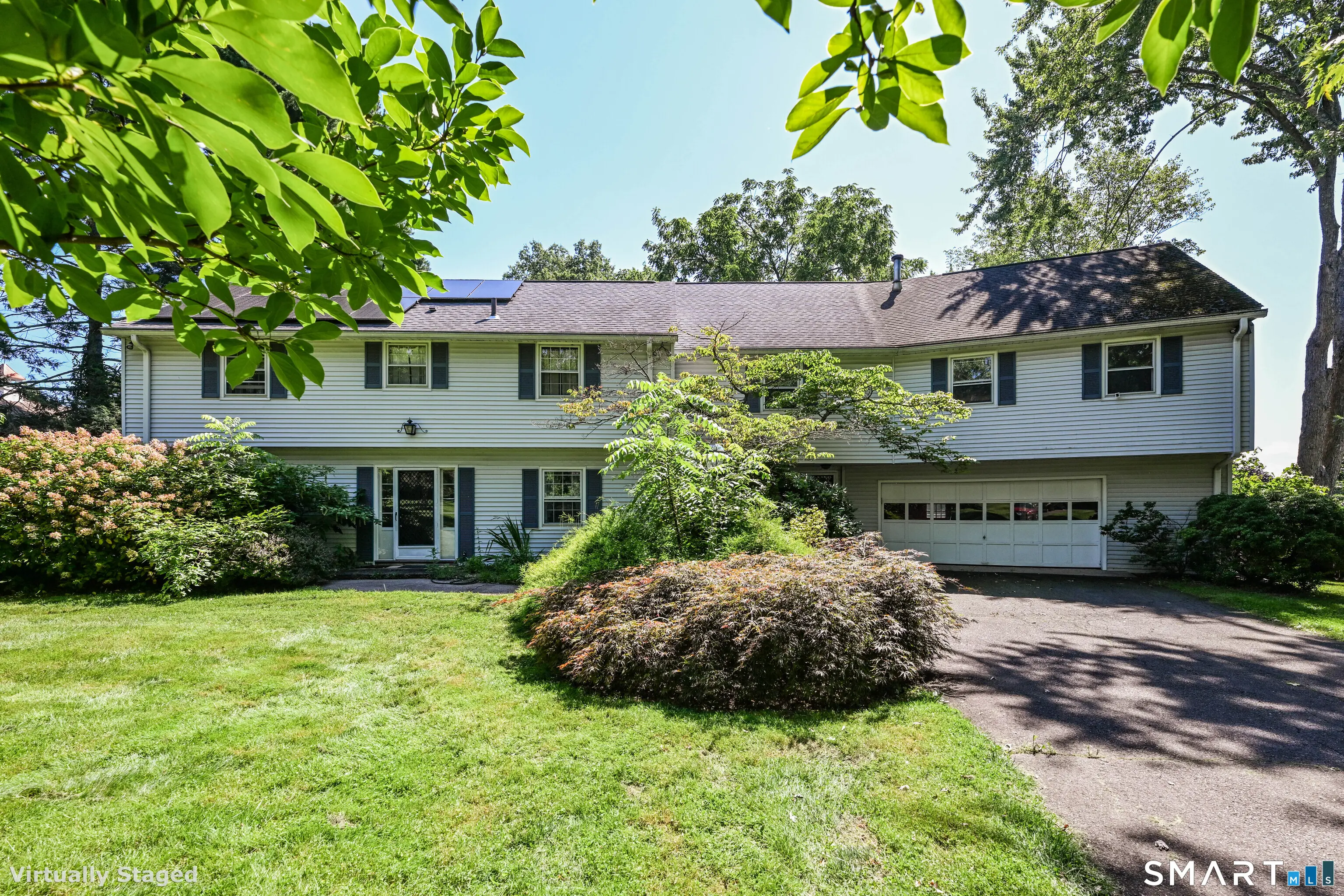 20 Chimney Hill Road, Middletown