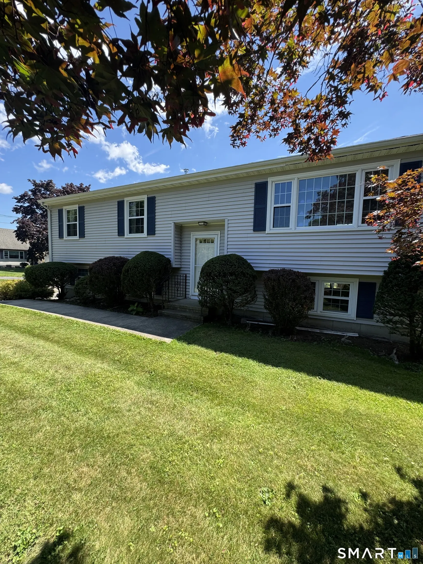 21 Weir Street, Branford