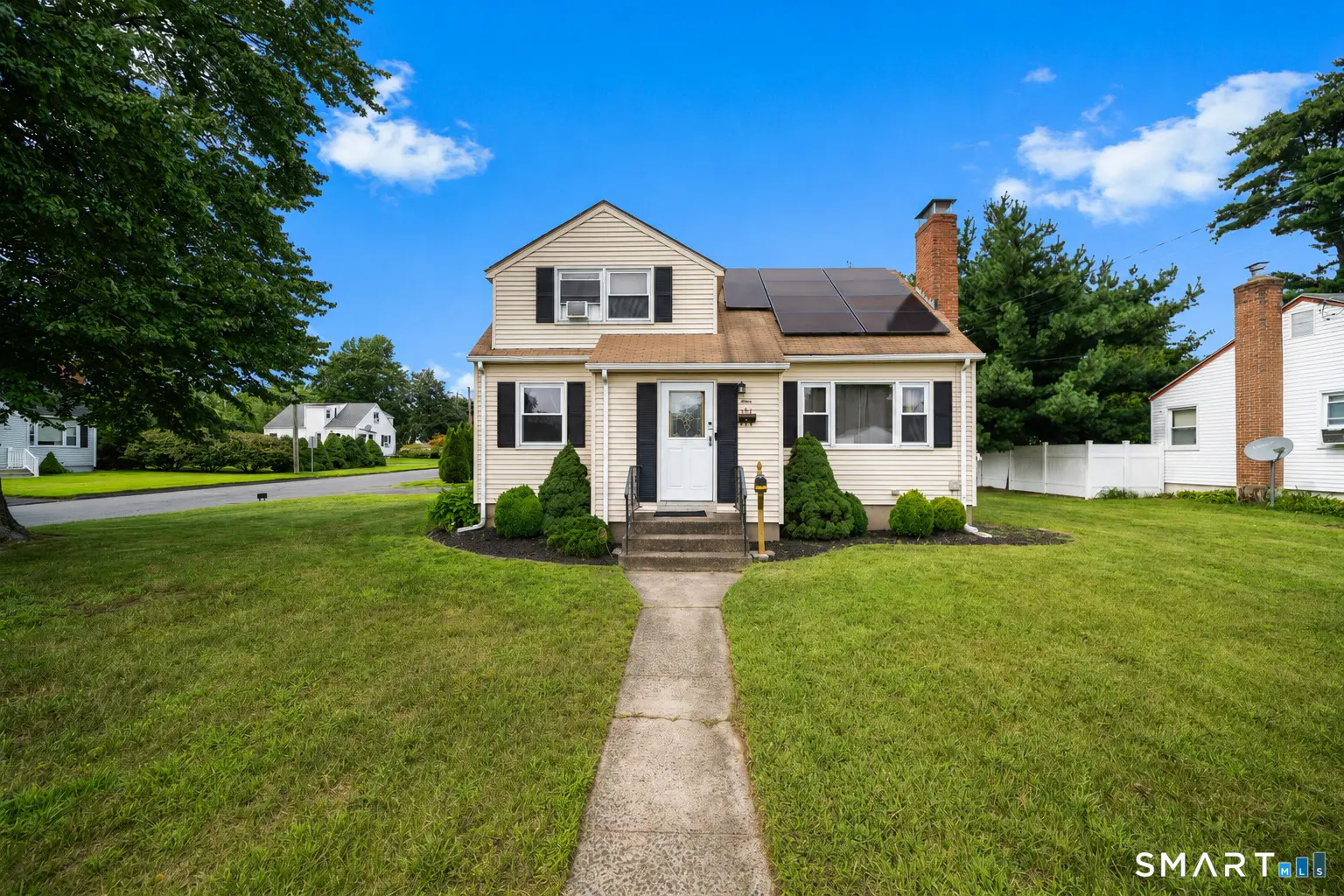 4 Eleanor Road, East Hartford