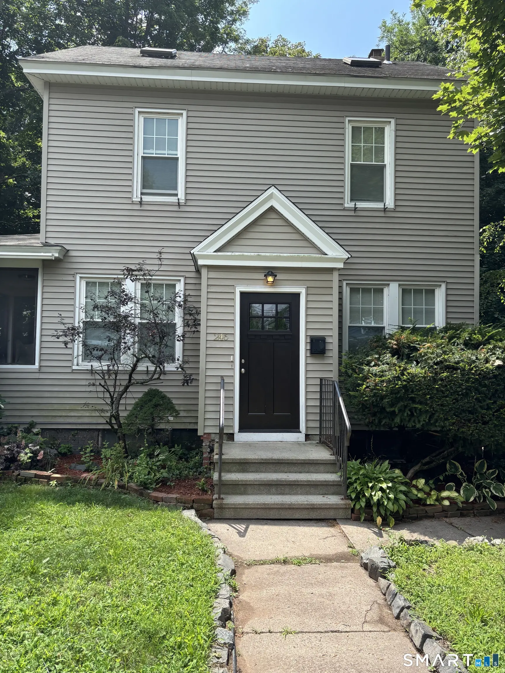 246 Goffe Terrace, New Haven