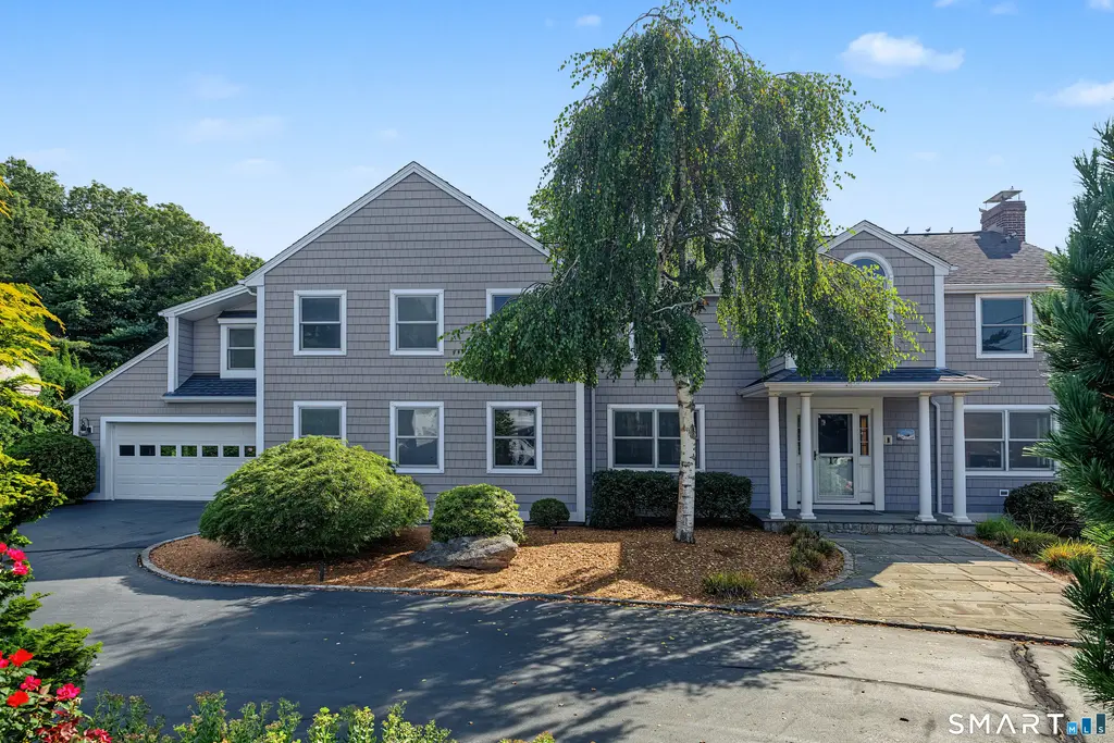 17 Barberry Lane, Madison