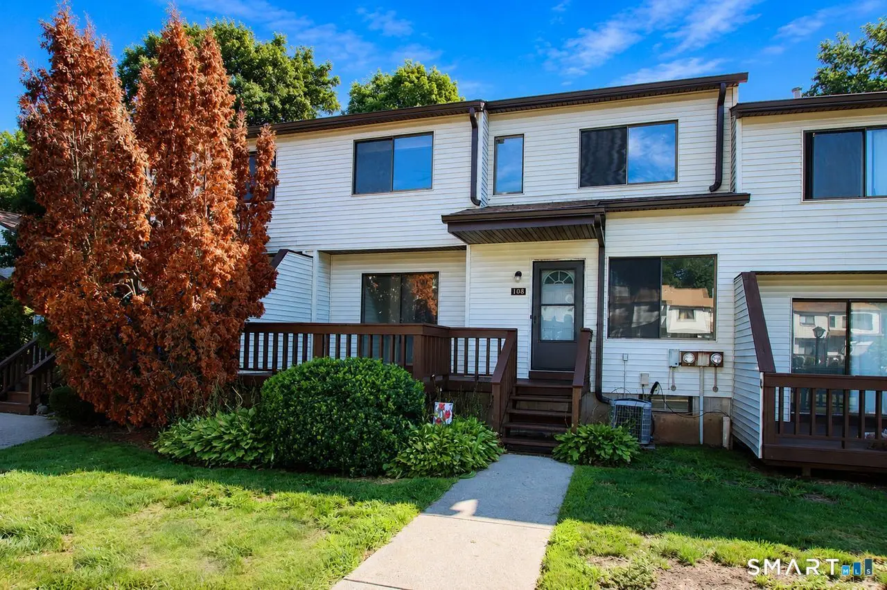 108 Cypress Road 108, Newington
