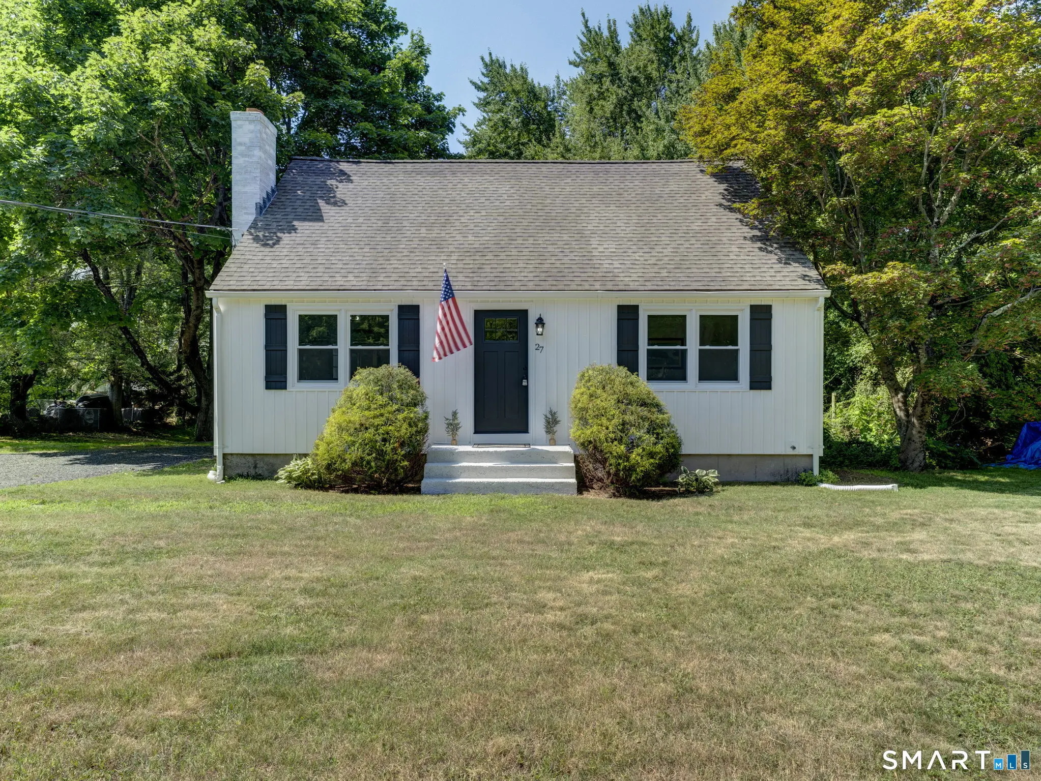 27 Meadow Road, Burlington