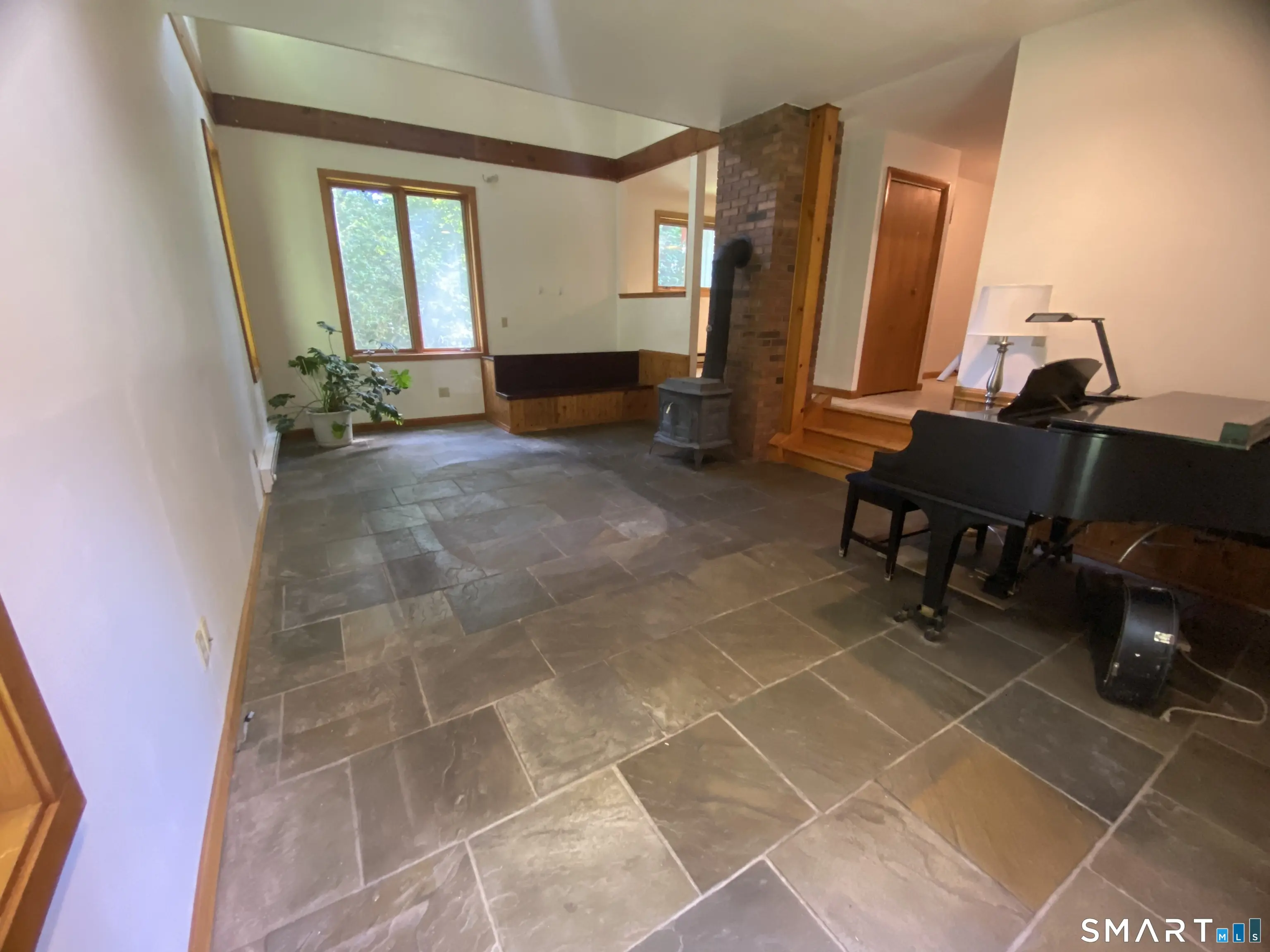 26 Eastwood Drive, Branford