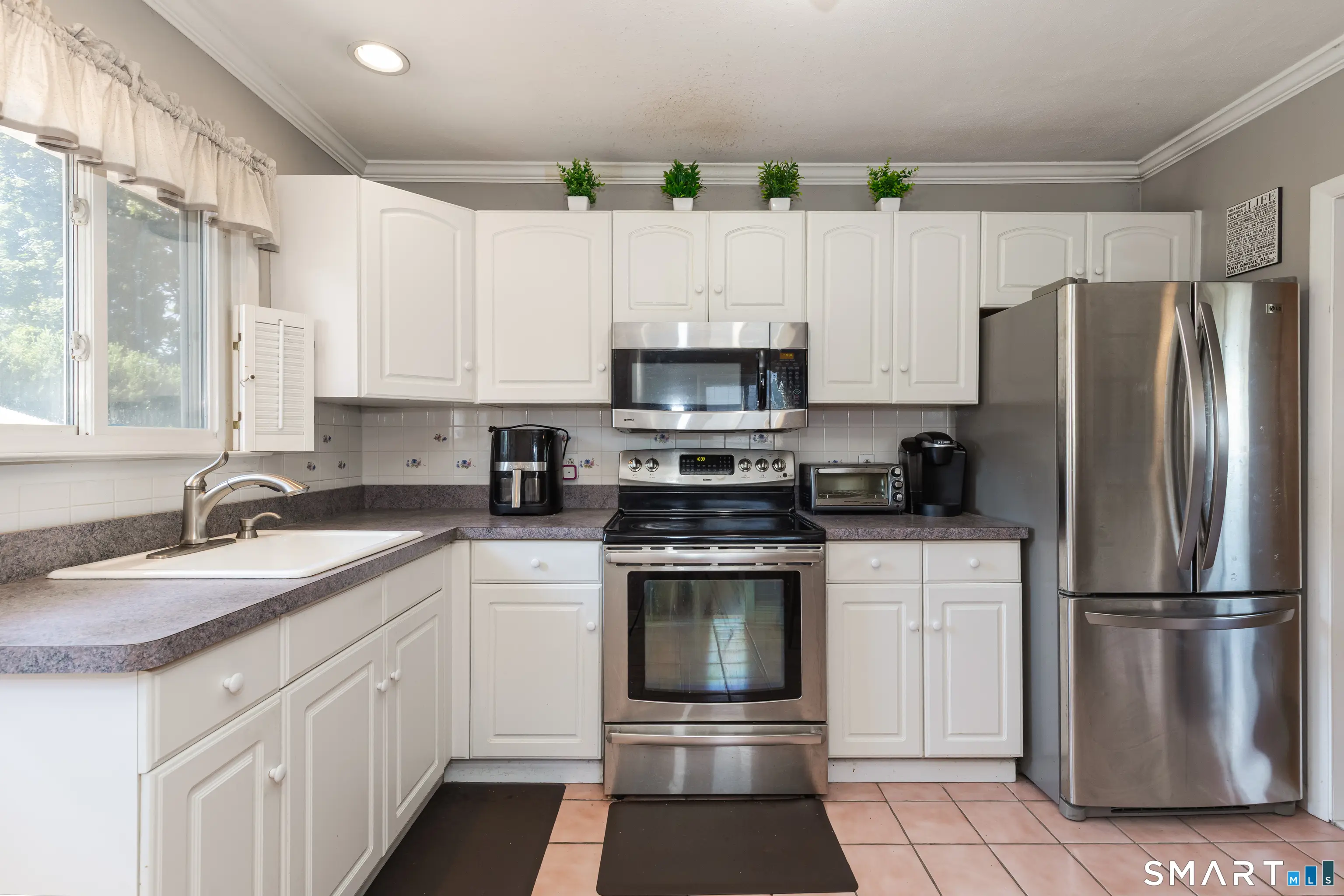 18 Harris Road, Ansonia