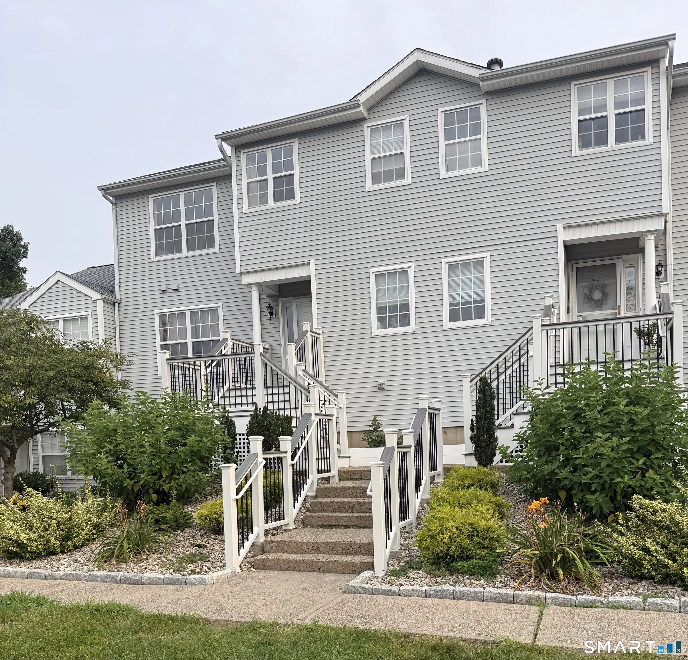 504 Watercourse Row 504, Rocky Hill