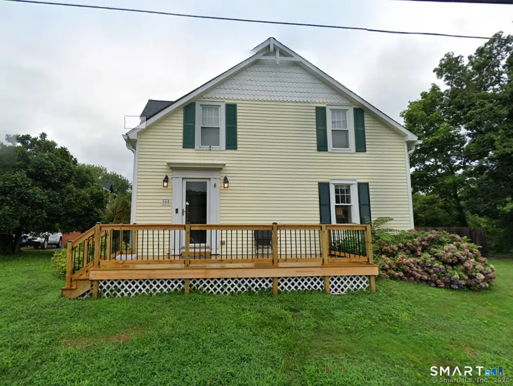 161 Leetes Island Road, Branford