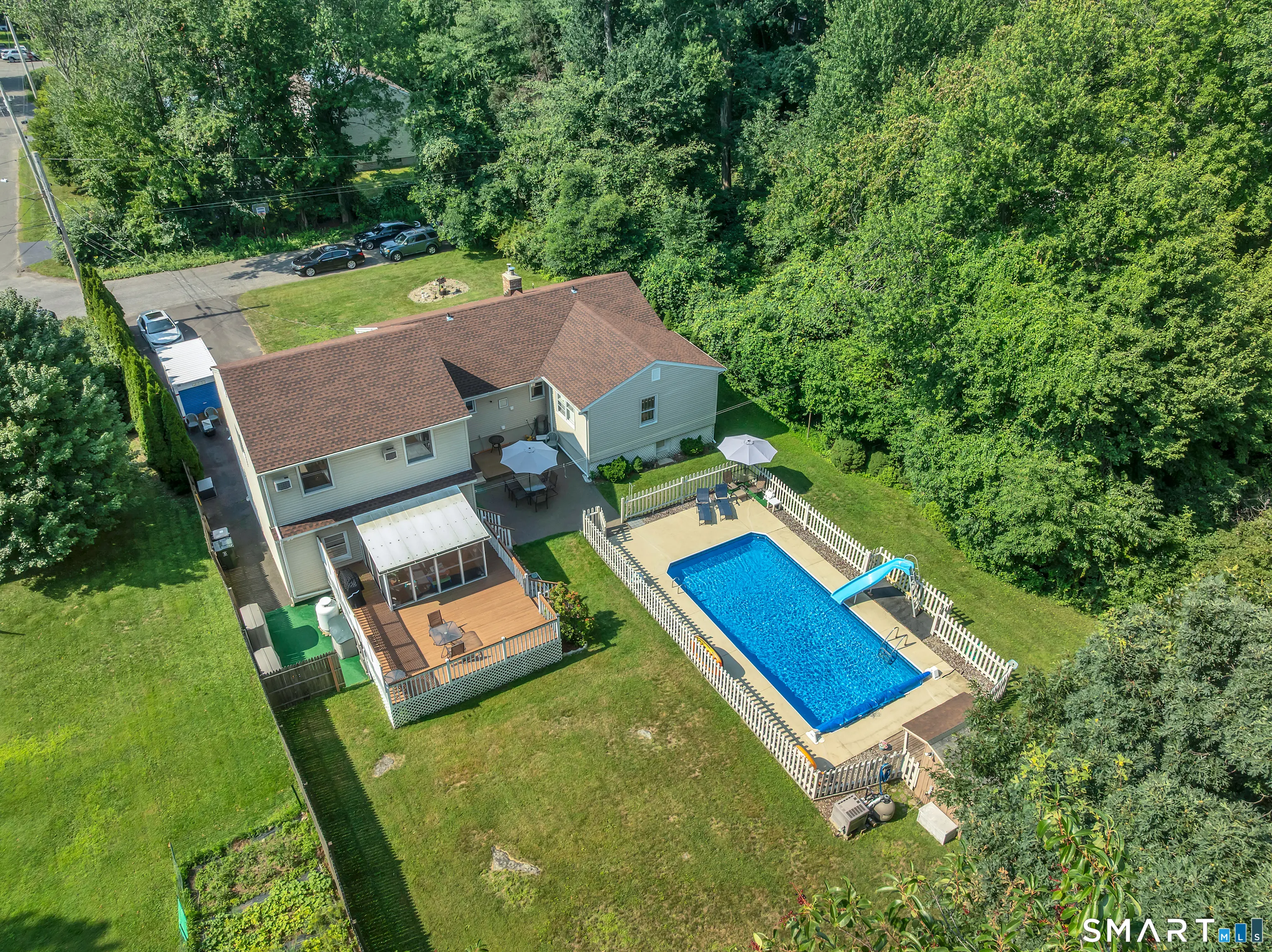 36 Clinton Street, Trumbull