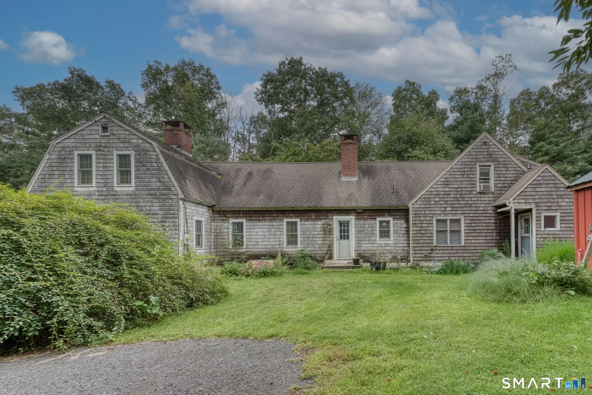 111 Ashford Center Road, Ashford