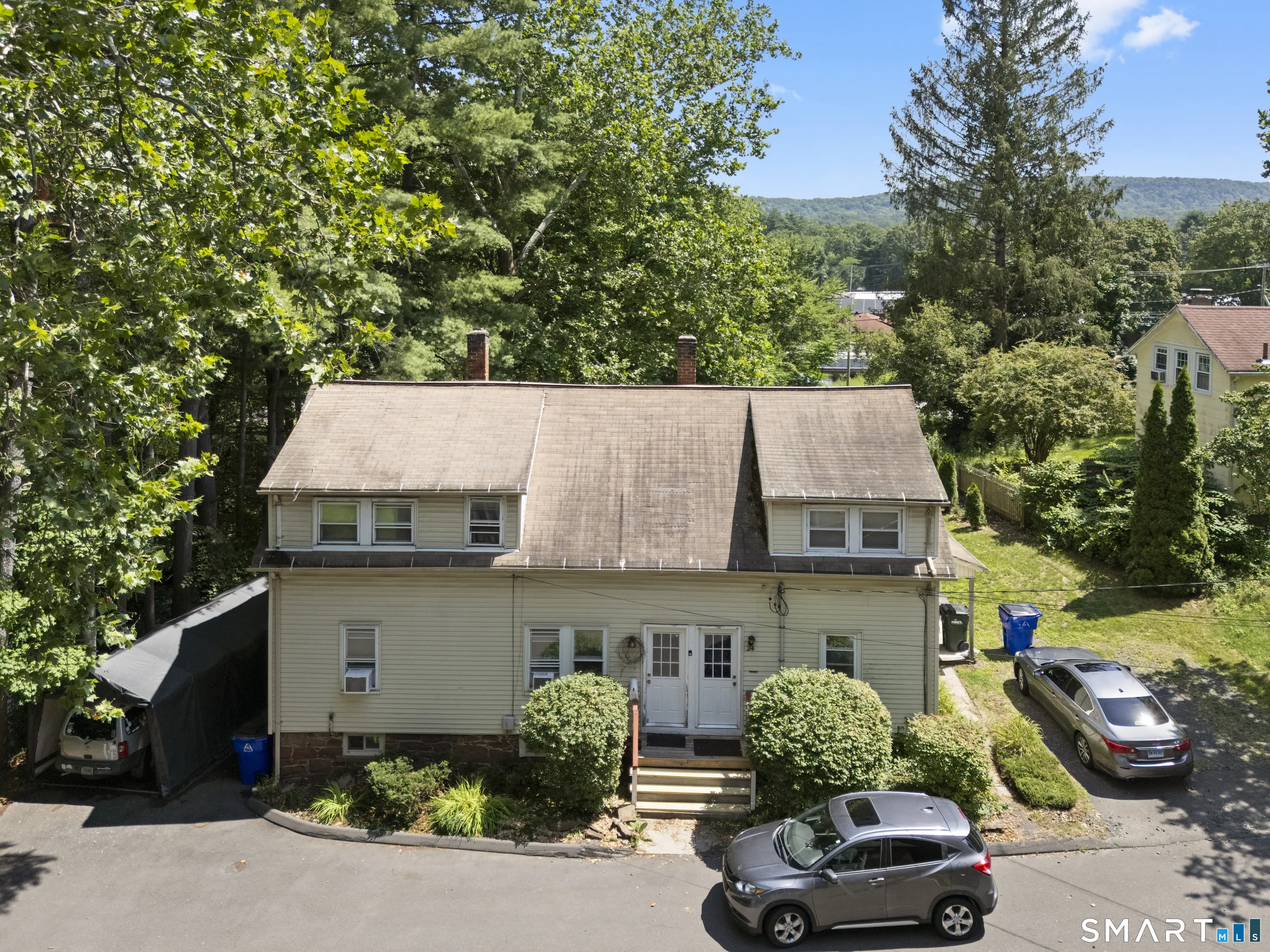 22-24 Woodland Street, Simsbury