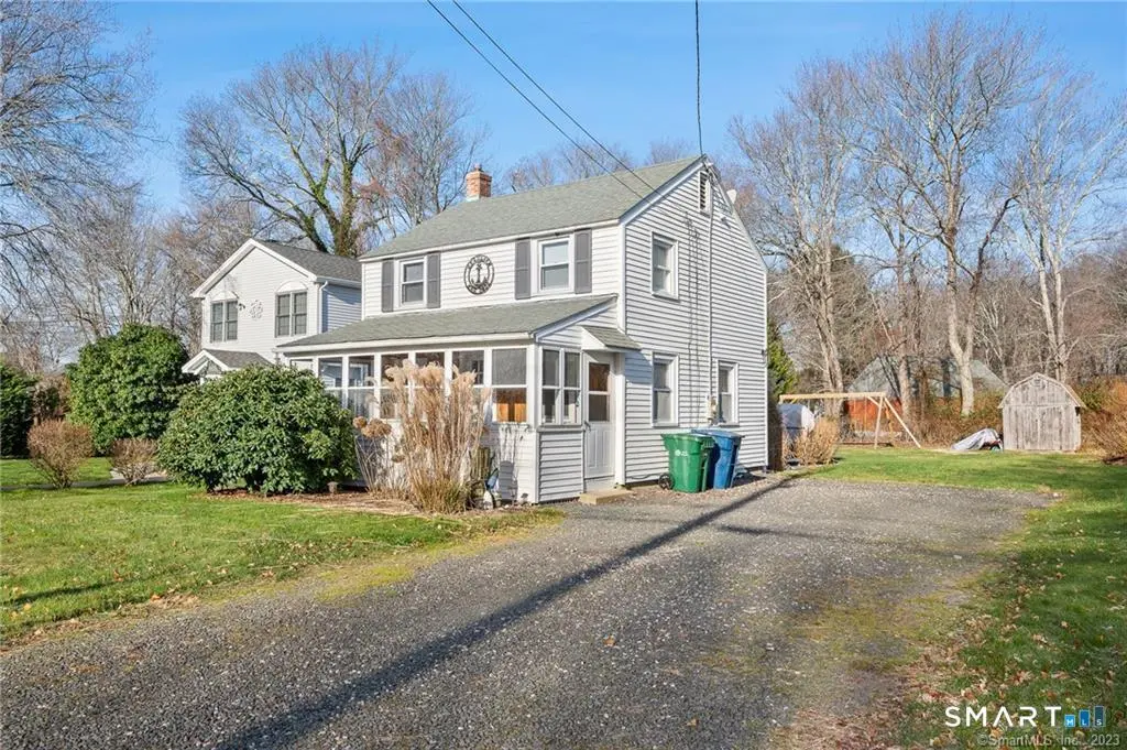 121 Shore Road, Waterford