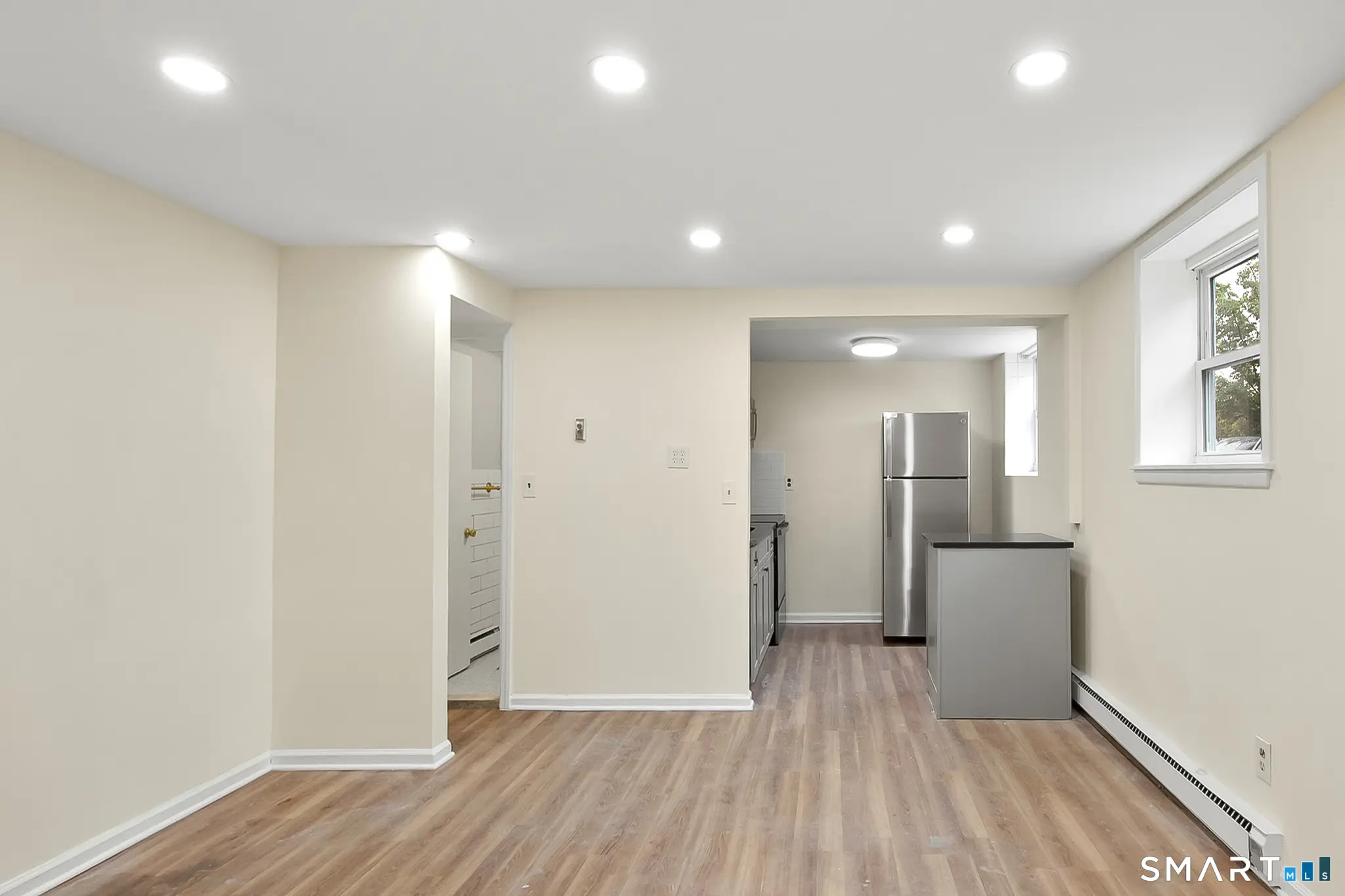 78 Dora Street #1c, Stamford