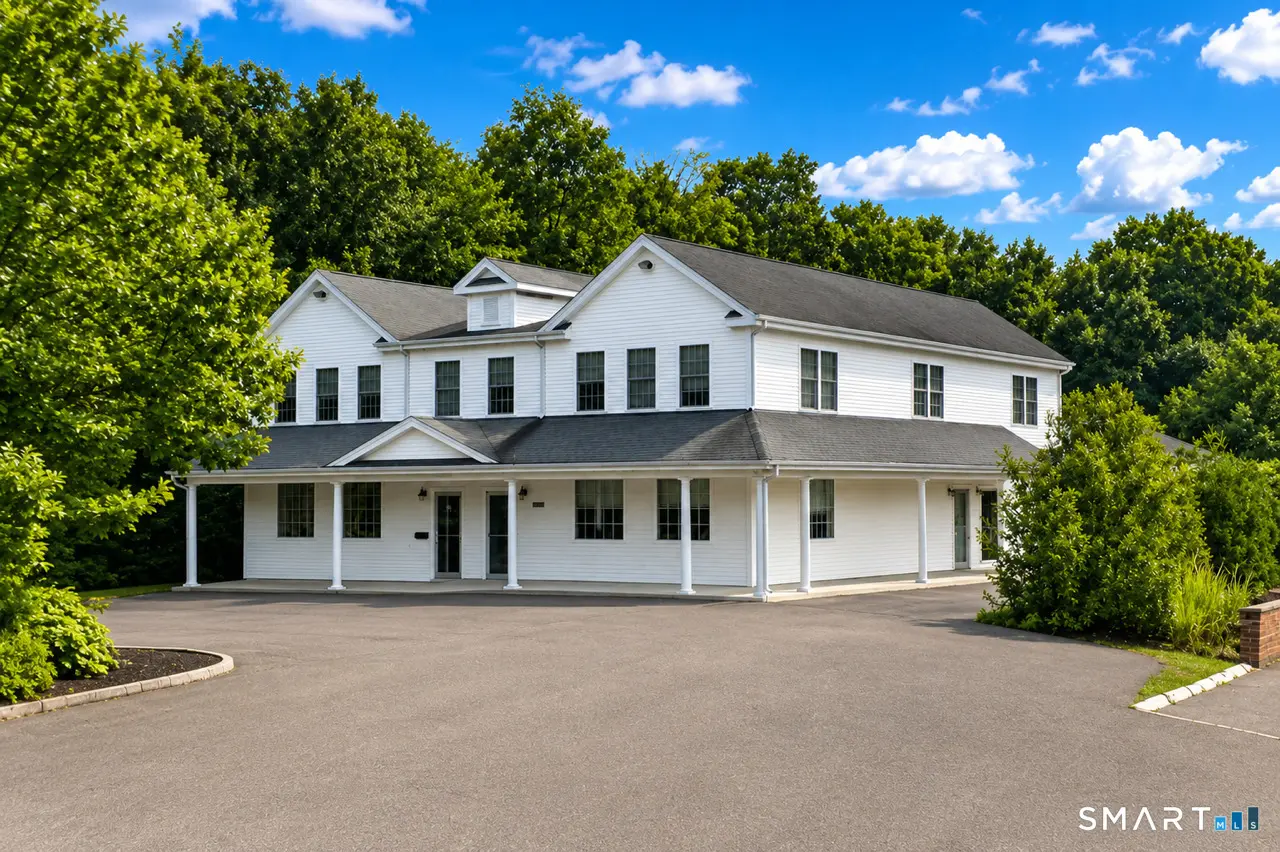 2346 Boston Post Road, Guilford