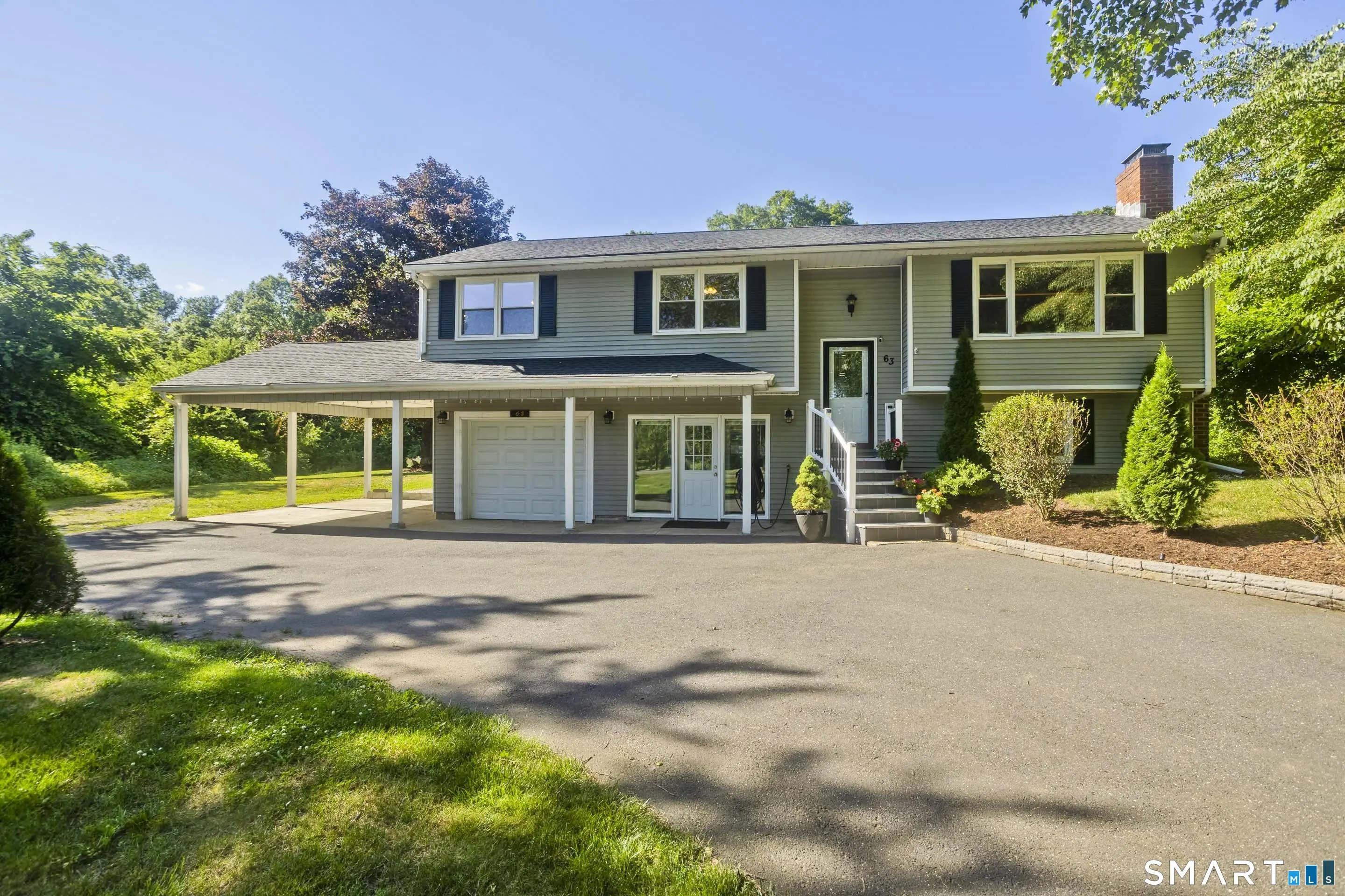 63 Stoughton Road, East Windsor