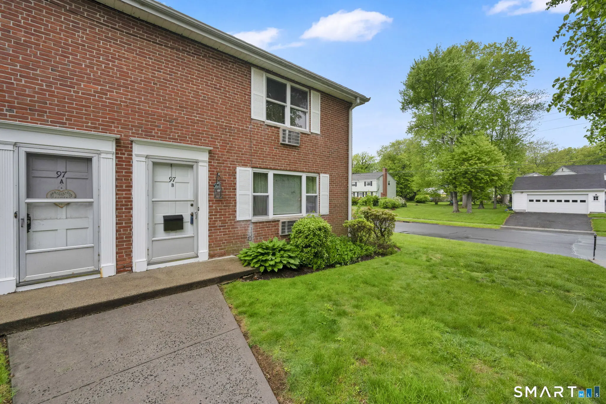 97 Shadow Lane B, West Hartford