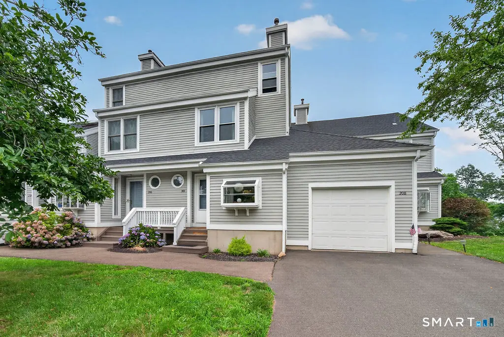 233 Mansfield Grove Road 207, East Haven
