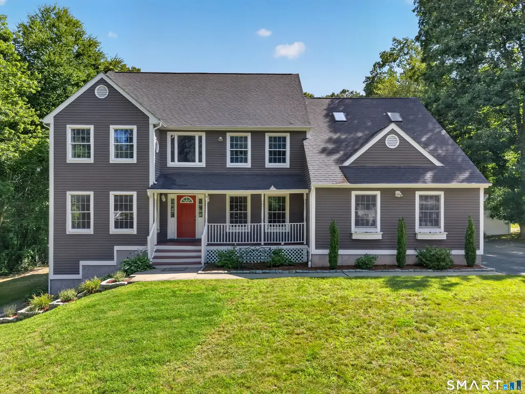 39 Cardinal Road, East Lyme