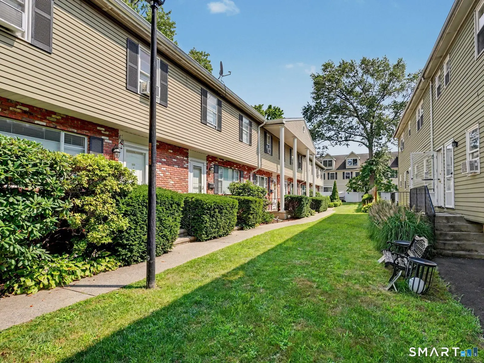 63 Maple Tree Avenue B, Stamford