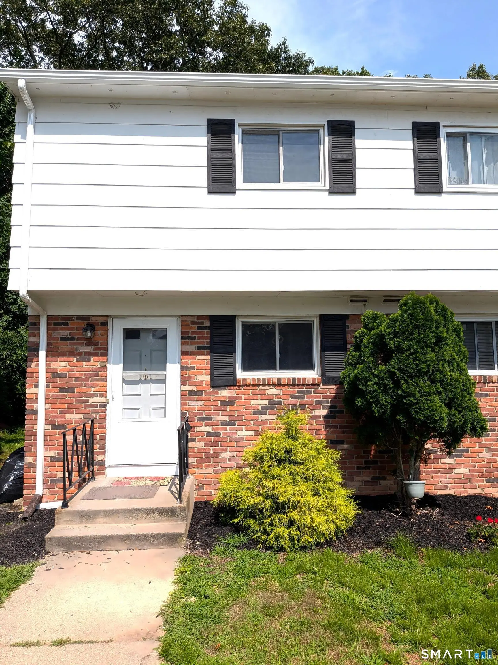 60 Skyline Drive D, Montville