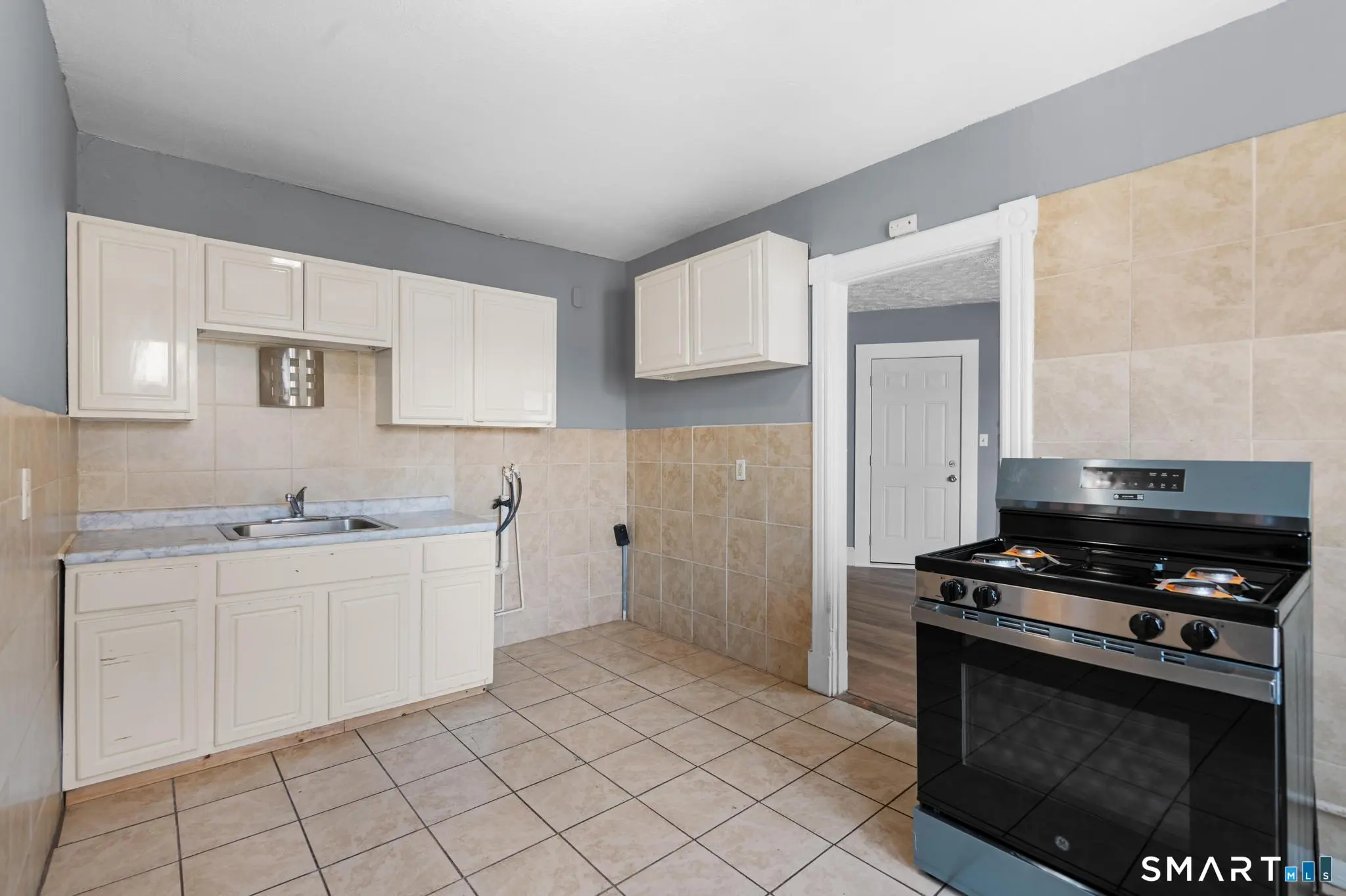 66 Standish Street 2w, Hartford