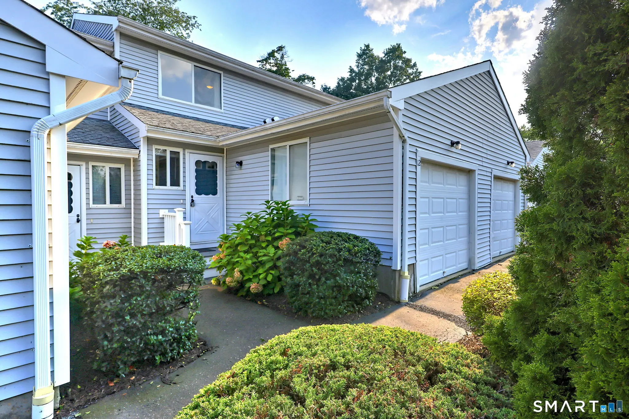60 Coleman Street B12, East Haven