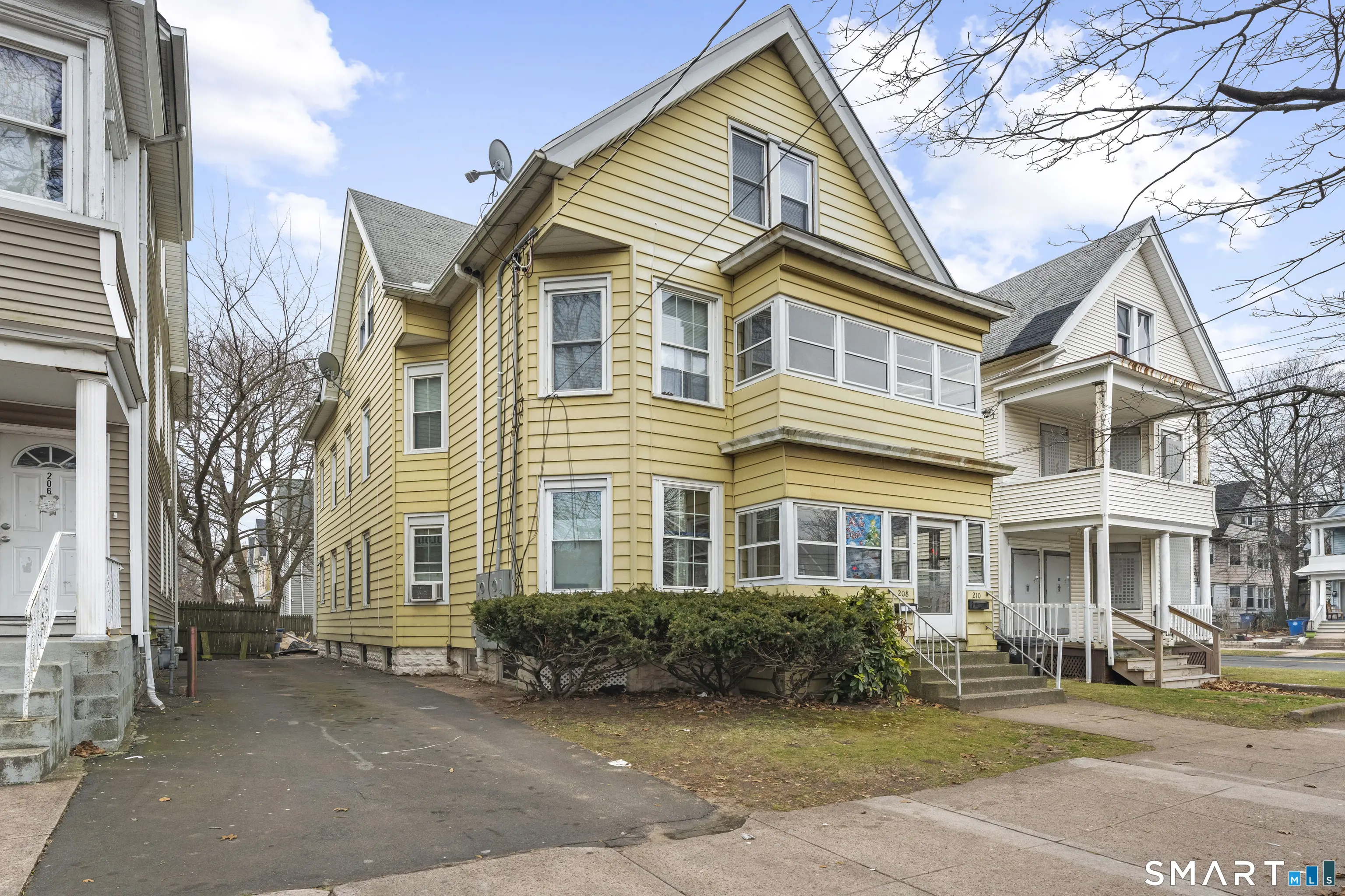 208 Clinton Avenue, New Haven