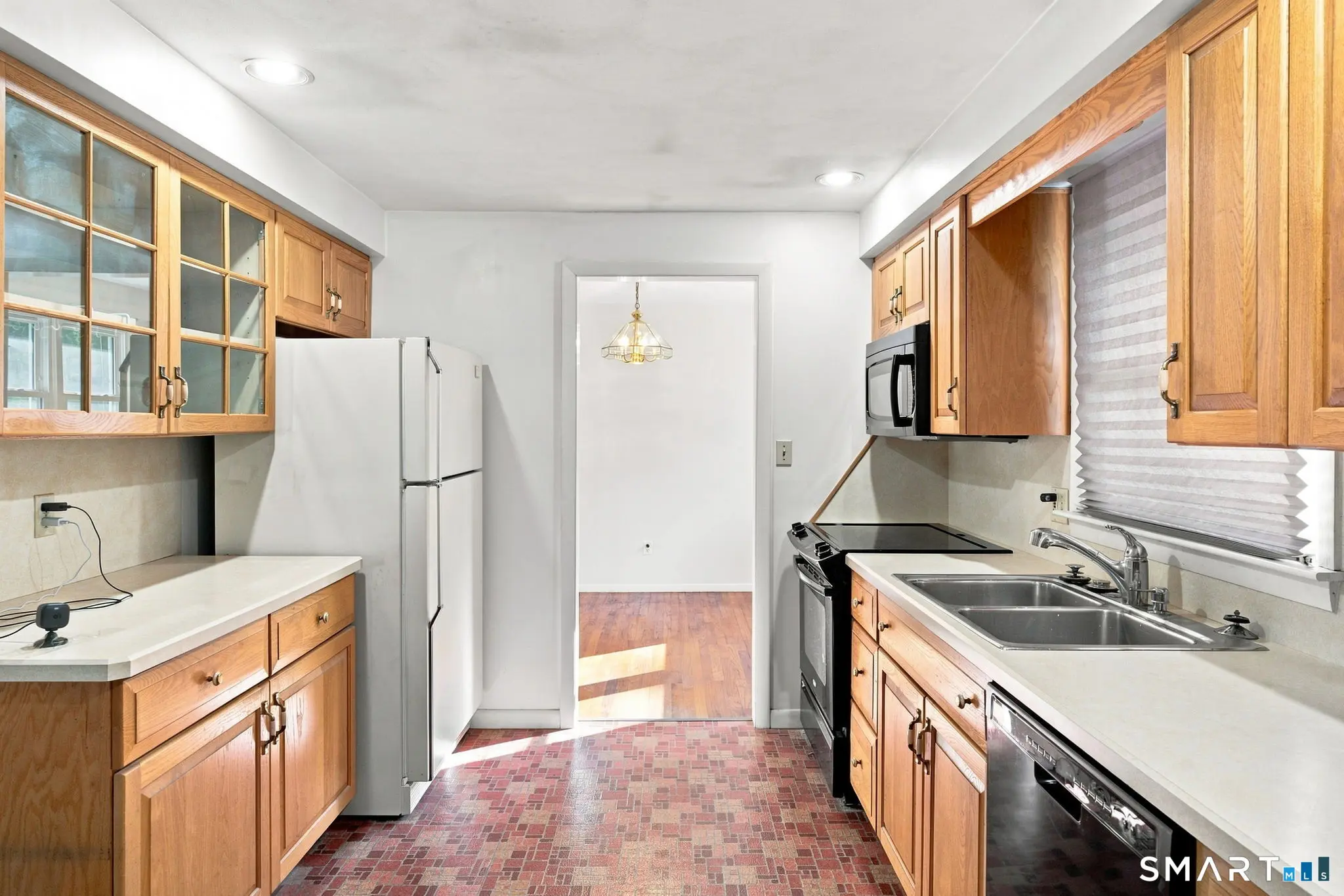 979 Farmington Drive, Cheshire