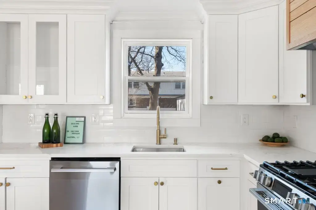 181 Eastern Parkway, Milford