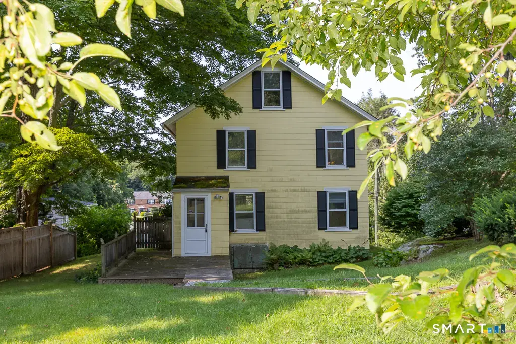 49 Essex Street, Deep River