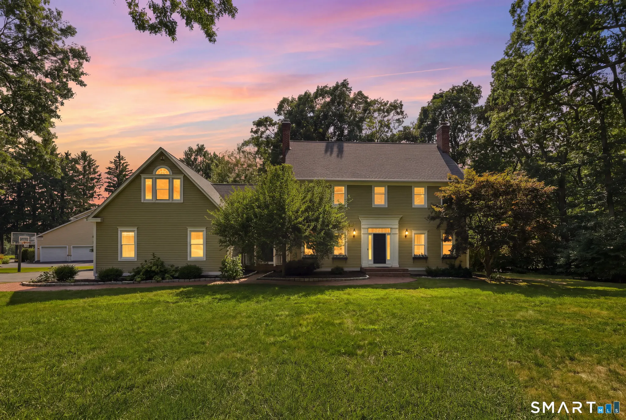 122 Greenwood Drive, South Windsor