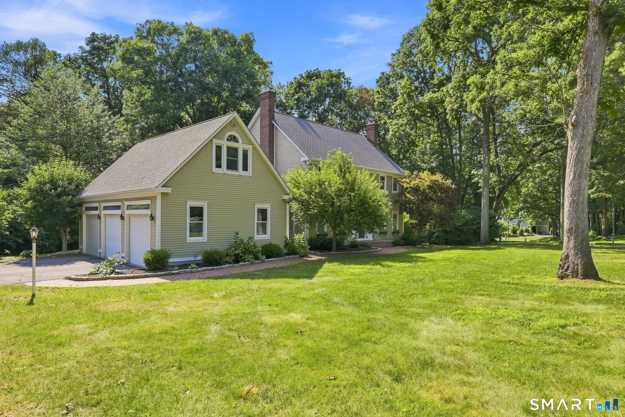 122 Greenwood Drive, South Windsor