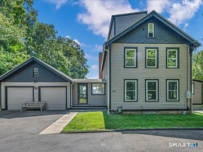 50 Stannard Avenue, Branford