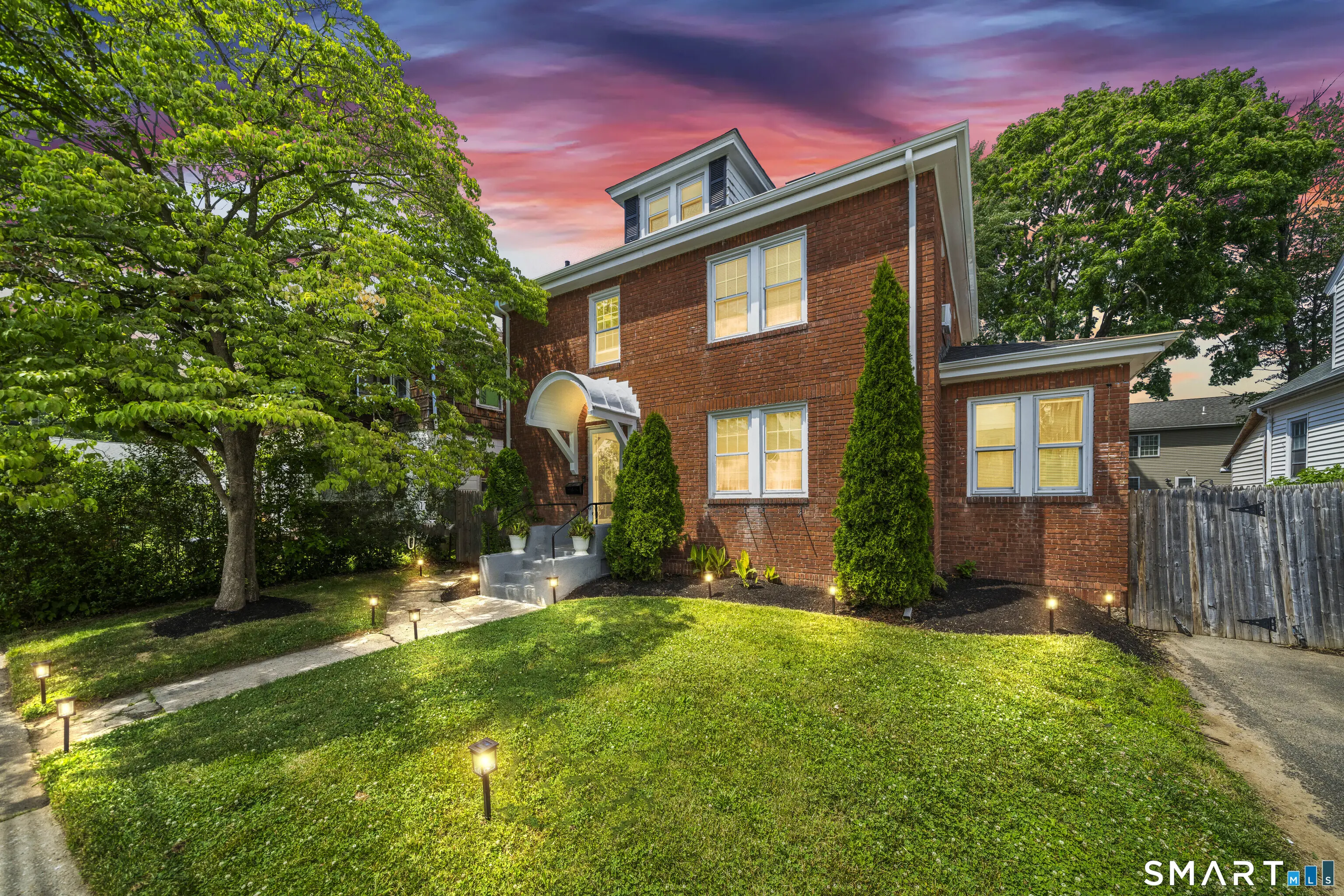 34 Selldan Street, West Hartford