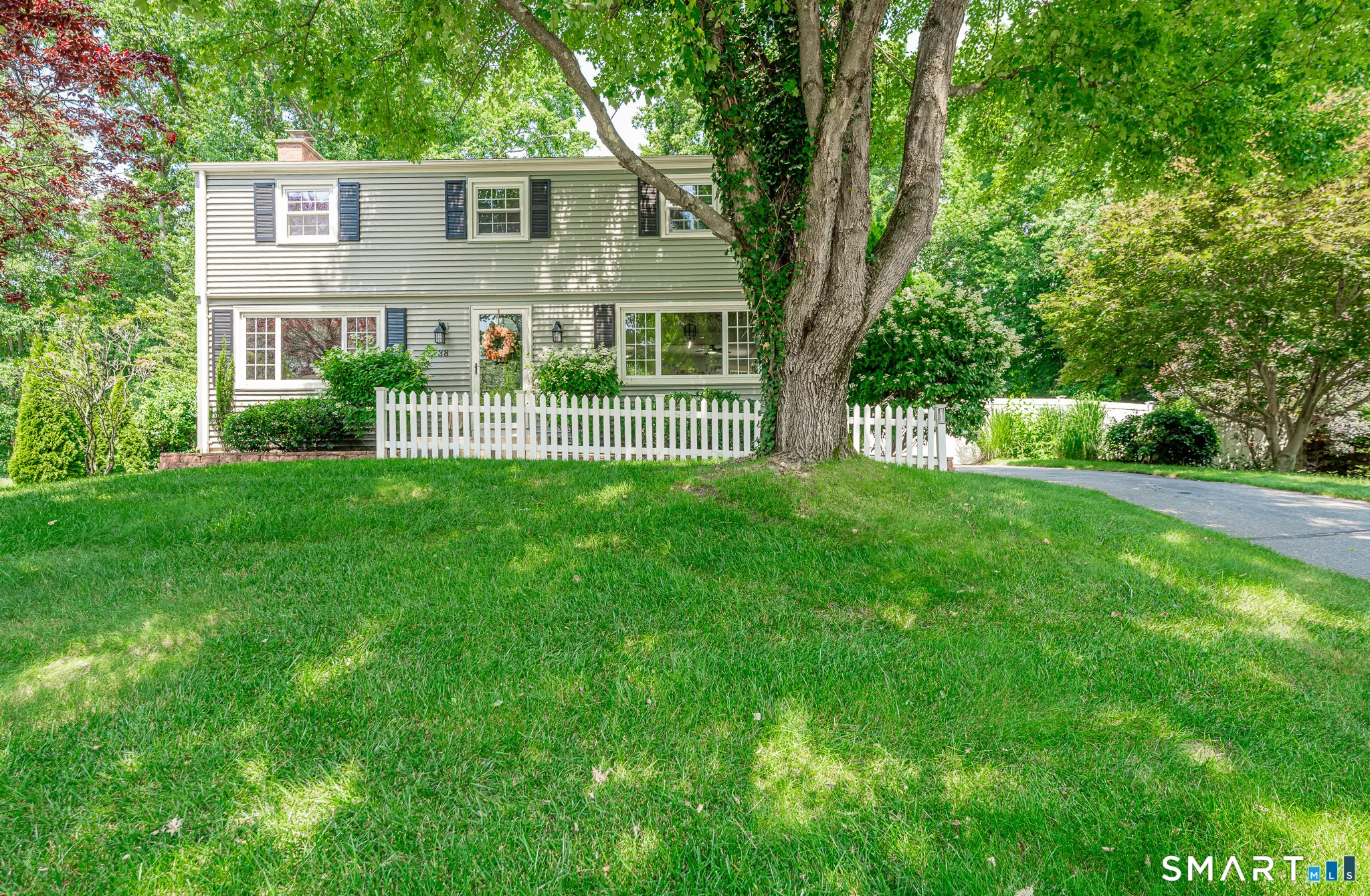 38 Edgewood Drive, Enfield