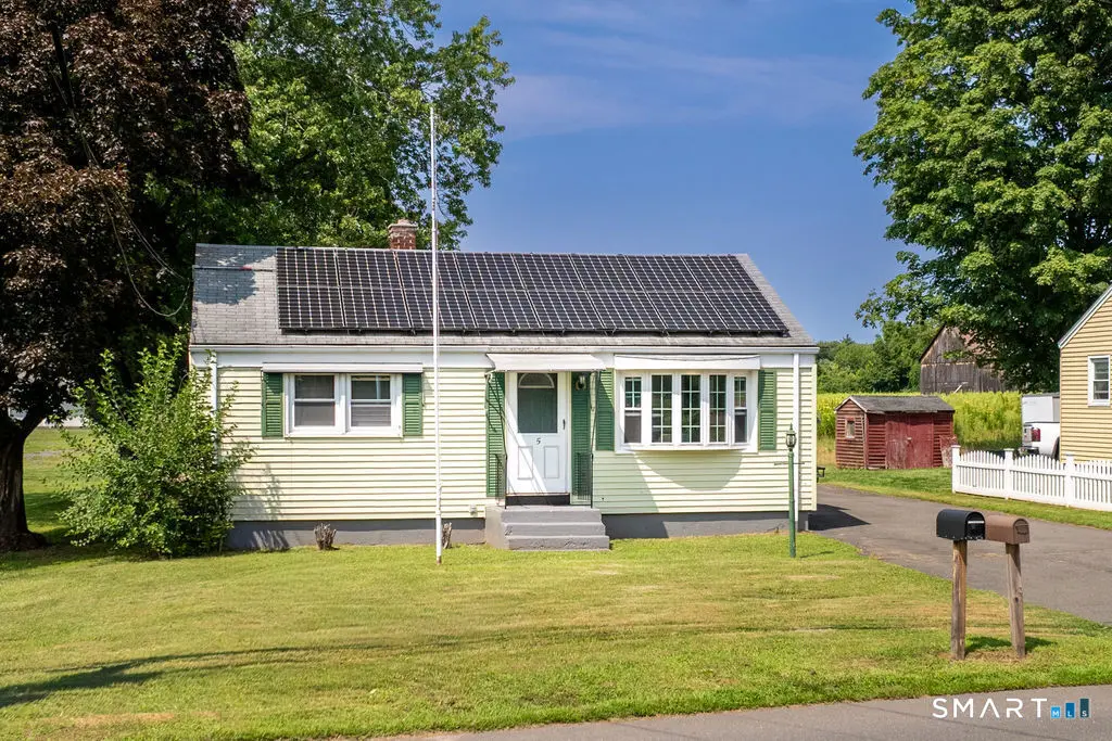 5 Tromley Road, East Windsor