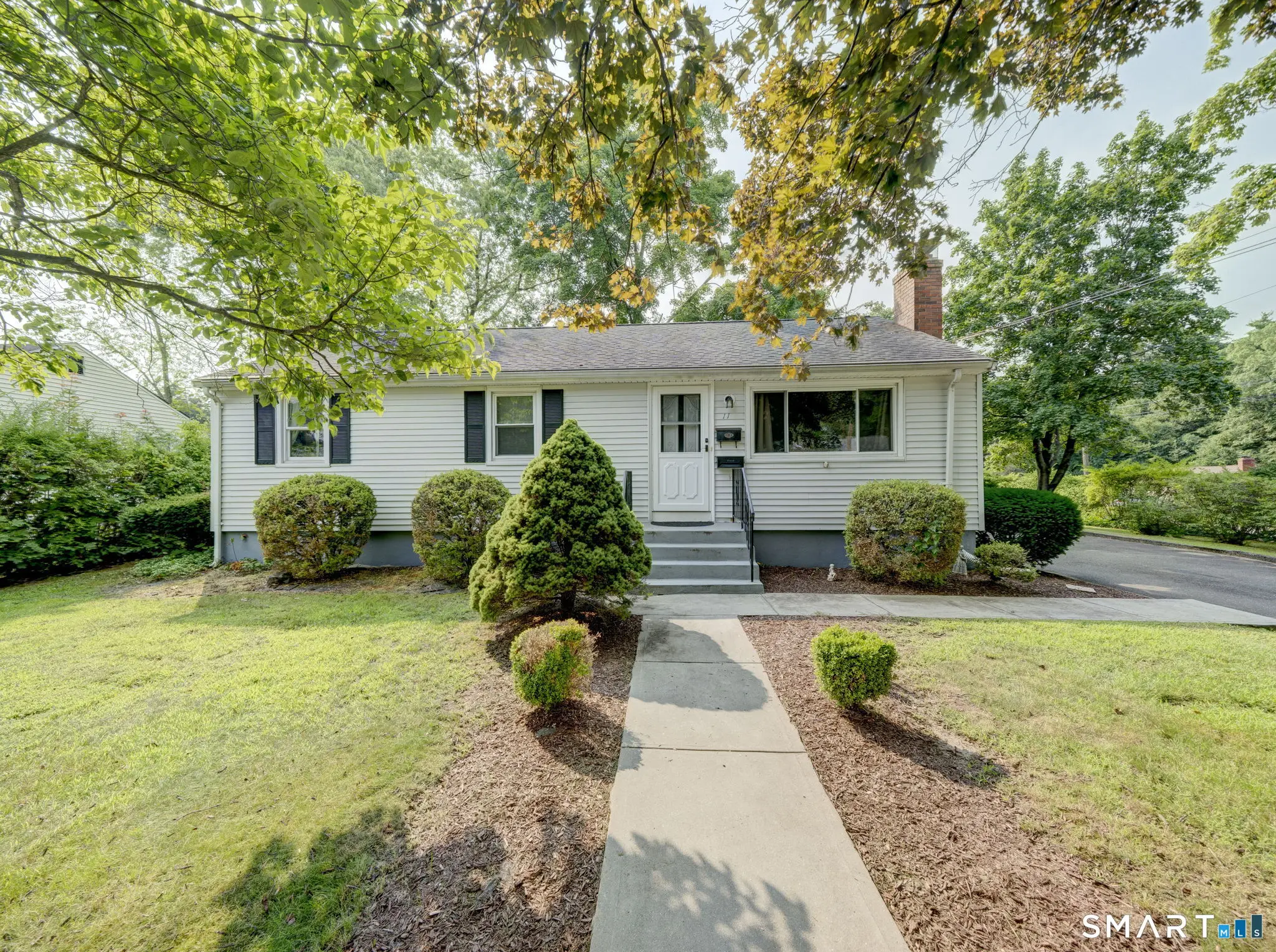 11 Forest Lane, Bloomfield