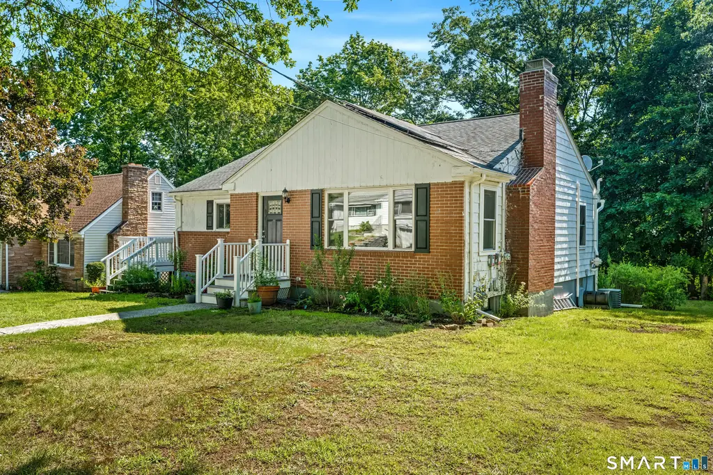 25 Seneca Road, New Haven