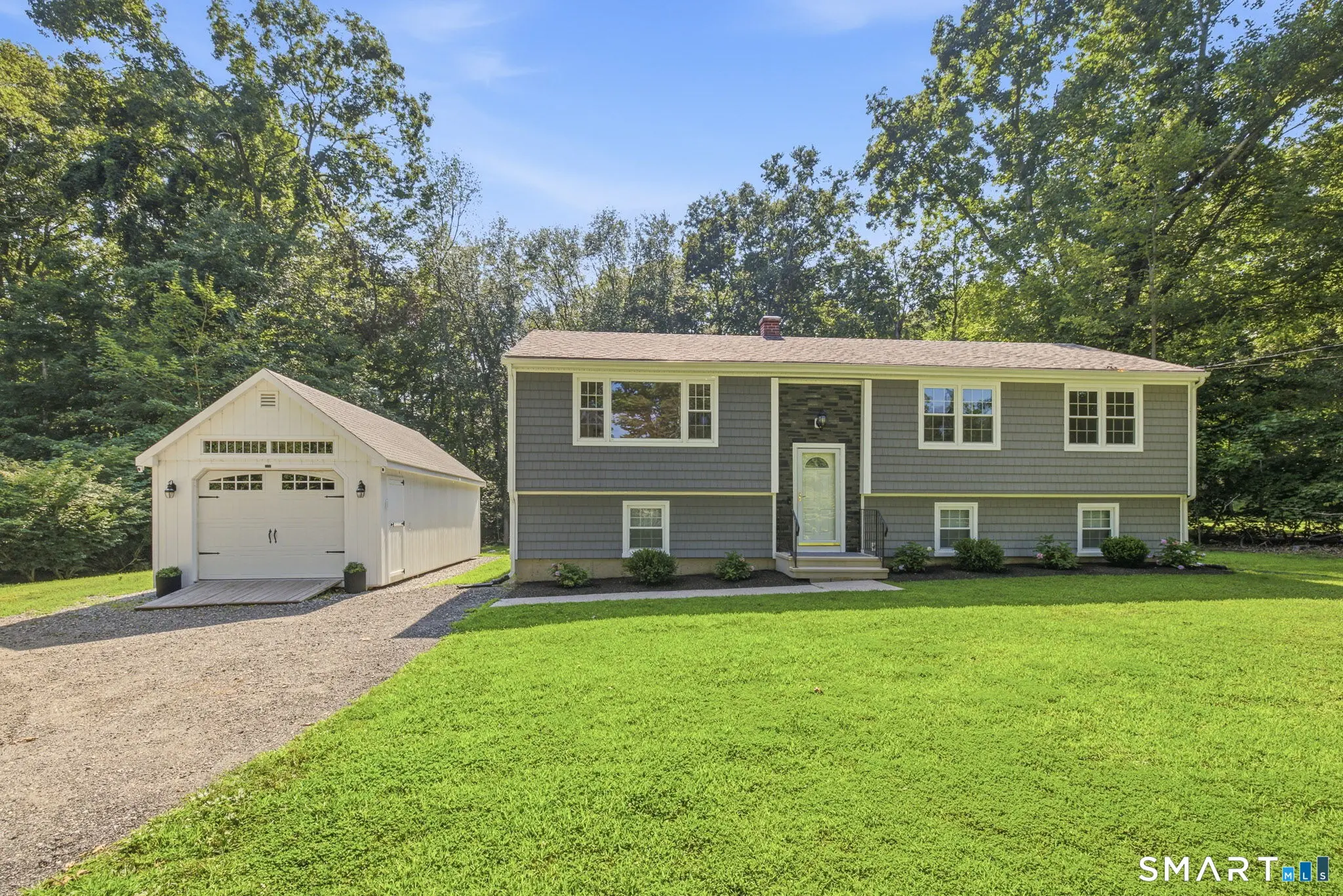 99 Cow Hill Road, Clinton