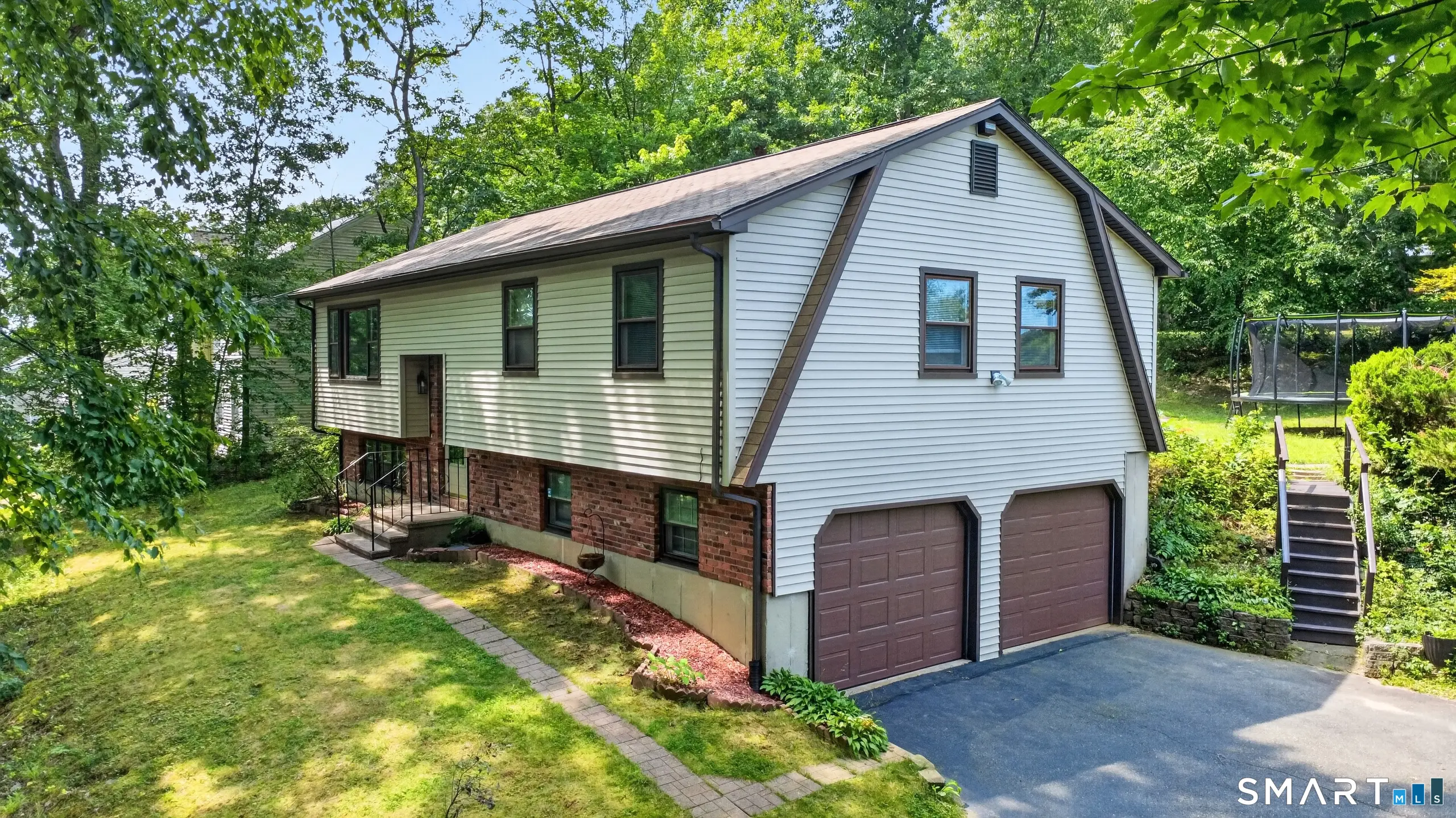 102 Colony Road, Seymour