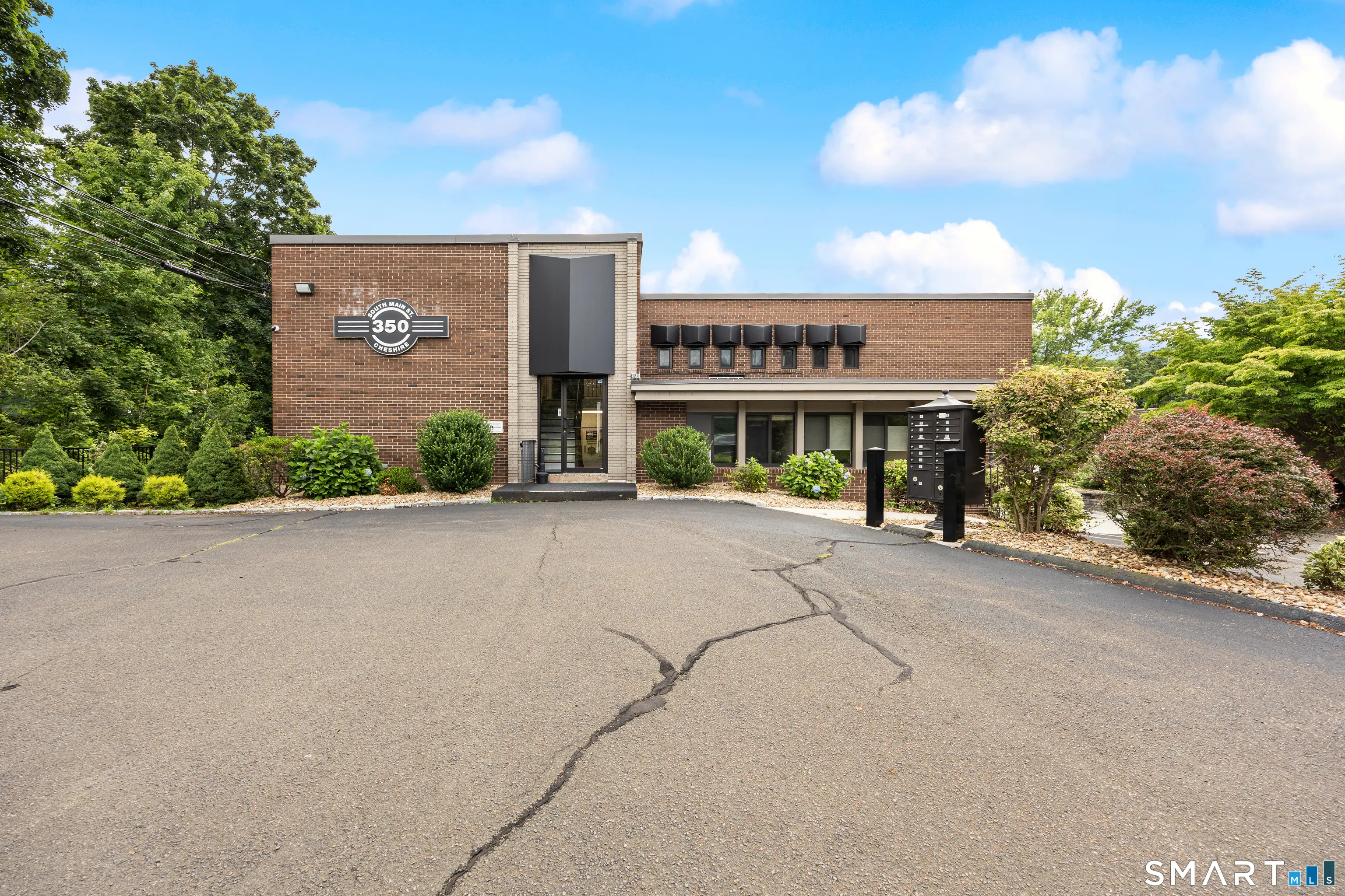 350 South Main Street 101, Cheshire