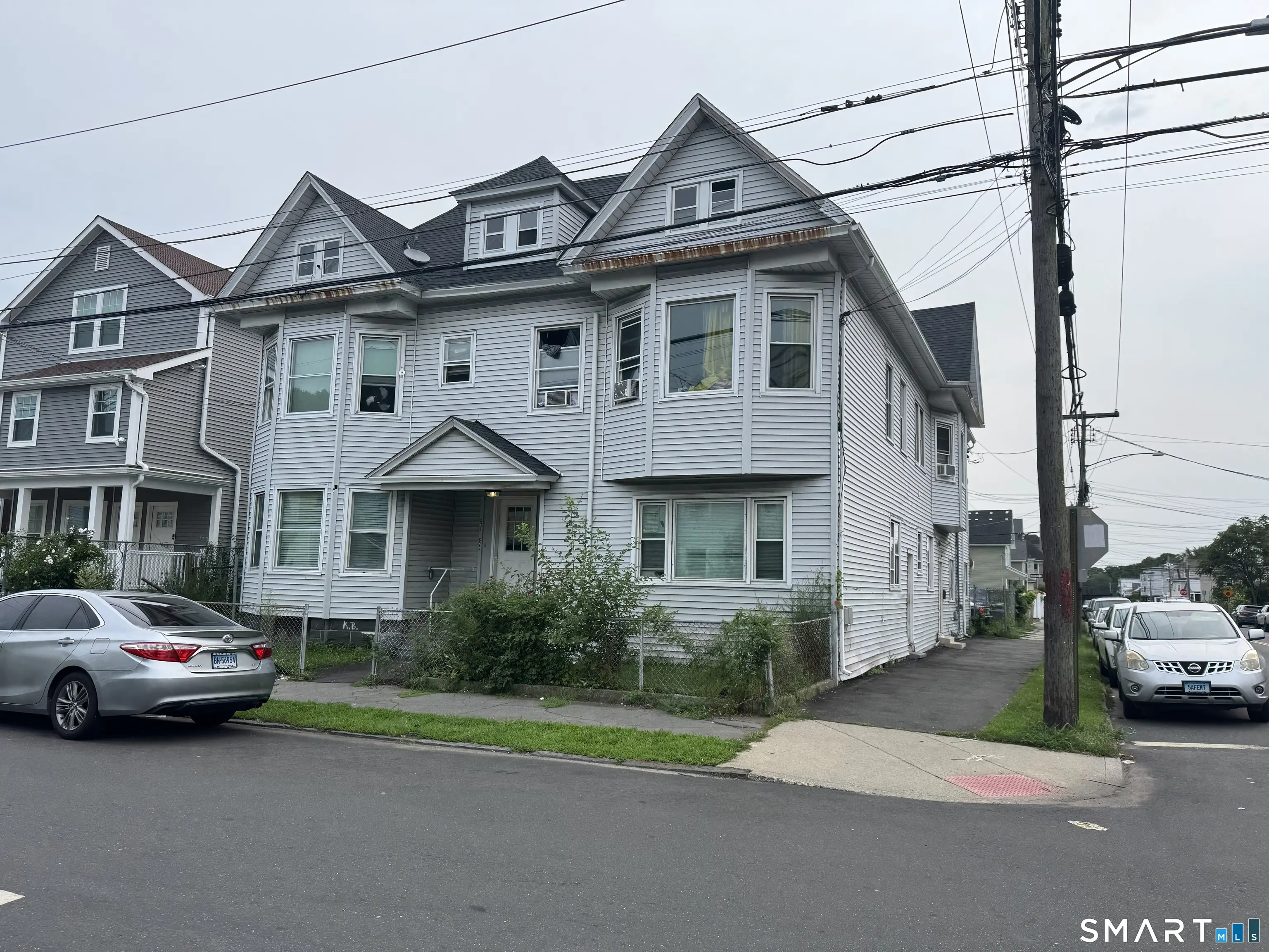 629 Colorado Avenue, Bridgeport